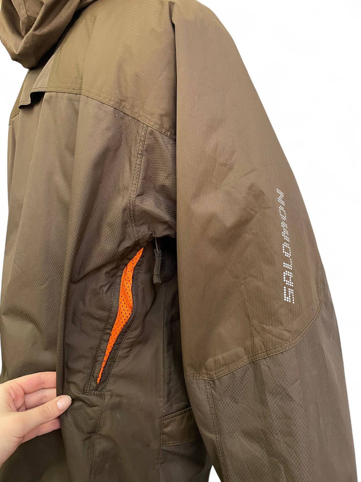Salomon Salomon brown ski parka technical winter jacket Y2K style Size US L / EU 52-54 / 3 - 13 Thumbnail