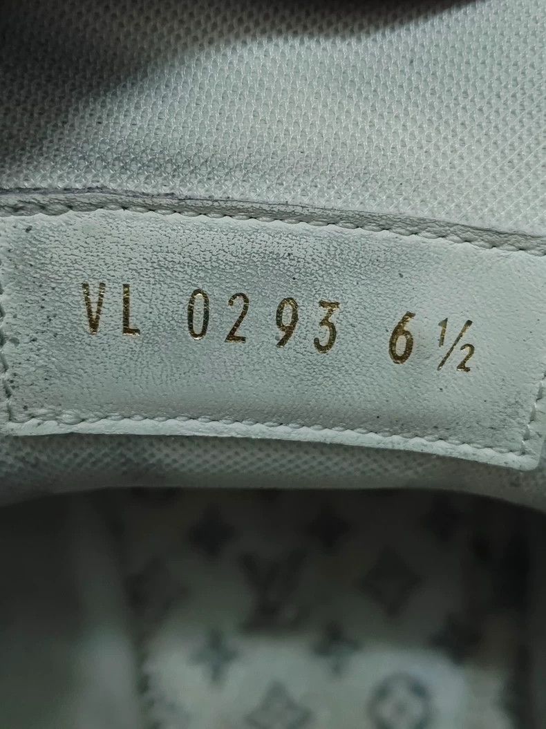 Louis Vuitton Louis Vuitton Low-top board shoes Size US 7.5 / EU 40-41 - 8 Thumbnail