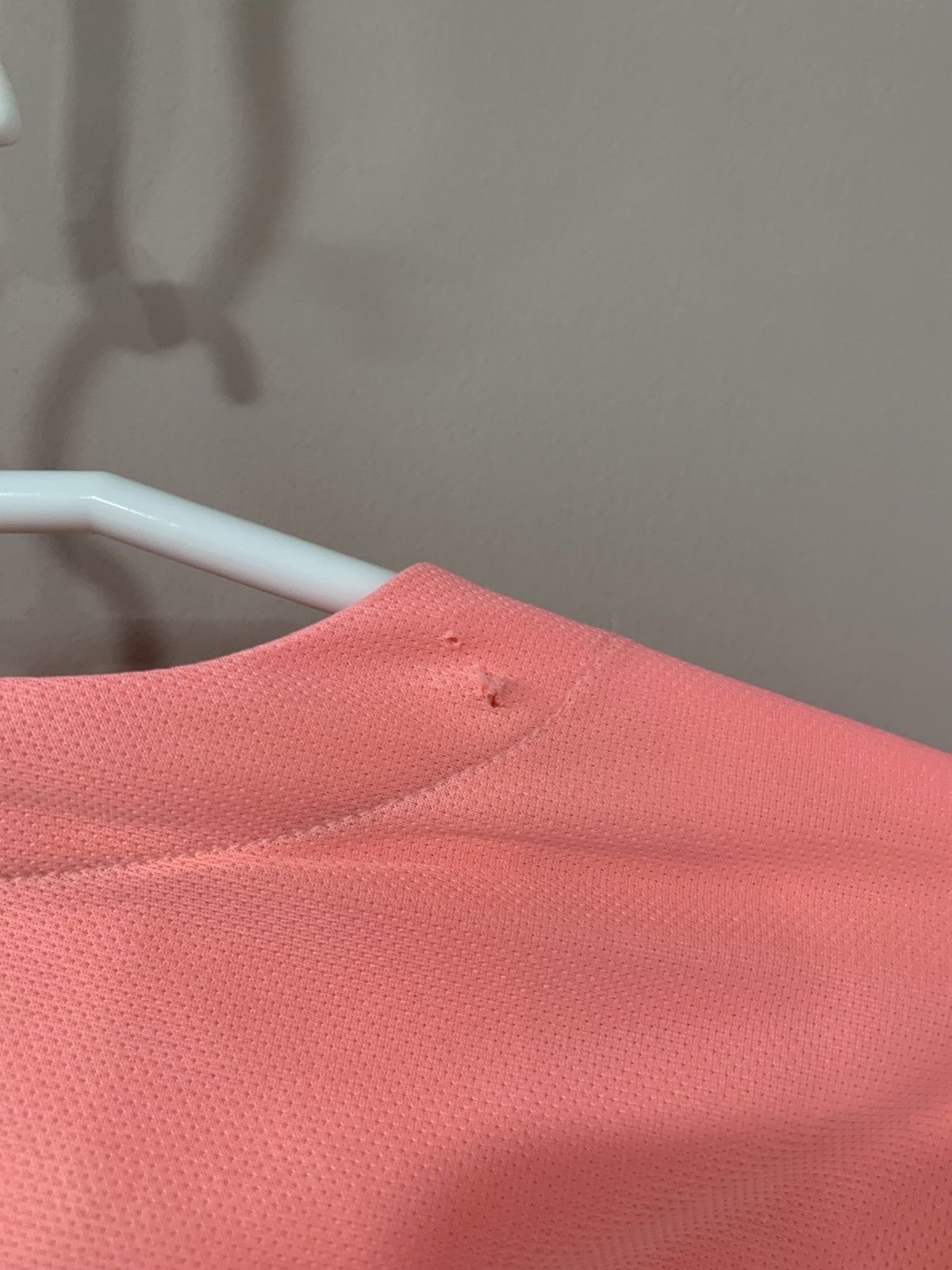 Nike Barcelona 2018 Third Football Shirt Nike Pink Soccer Jersey Size US S / EU 44-46 / 1 - 8 Thumbnail