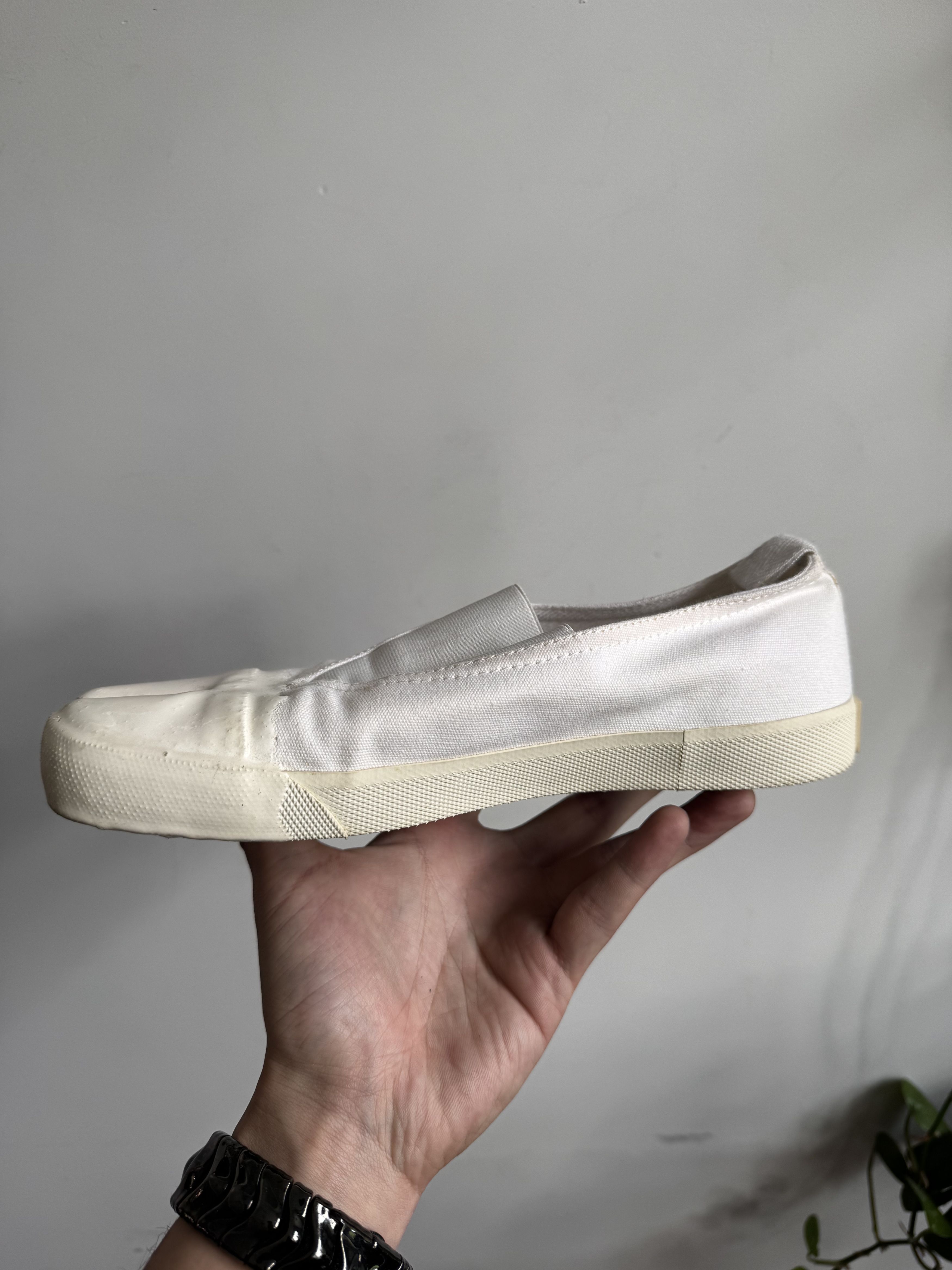 Maison Margiela Masion Margiela Tabi Canvas Rubber Slip on Sneaker Size 37 Size US 7 / IT 37 - 12 Thumbnail