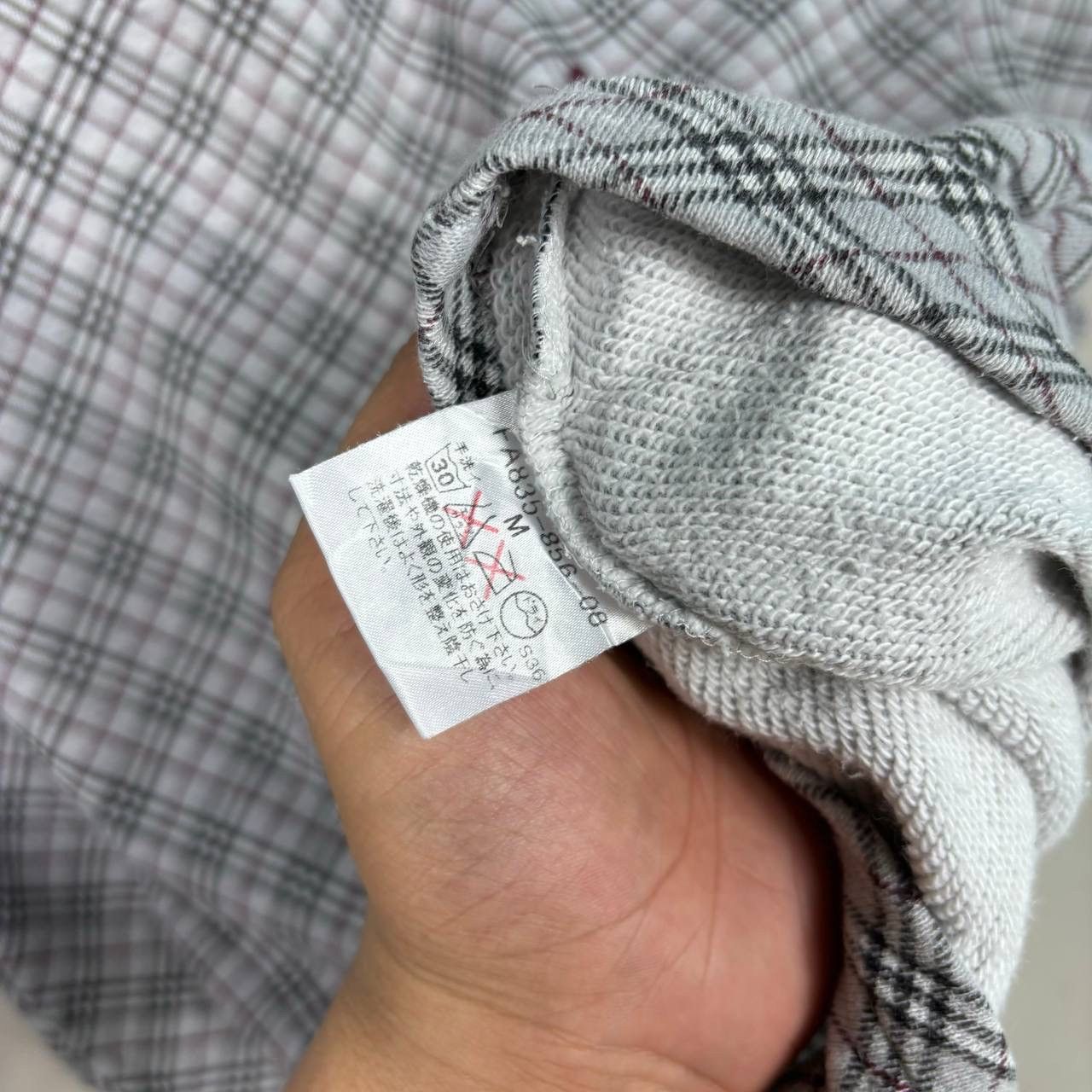 Burberry Vtg Burberry Blue Label All-Over Nova Check T-Shirt Size M Size M / US 6-8 / IT 42-44 - 6 Thumbnail