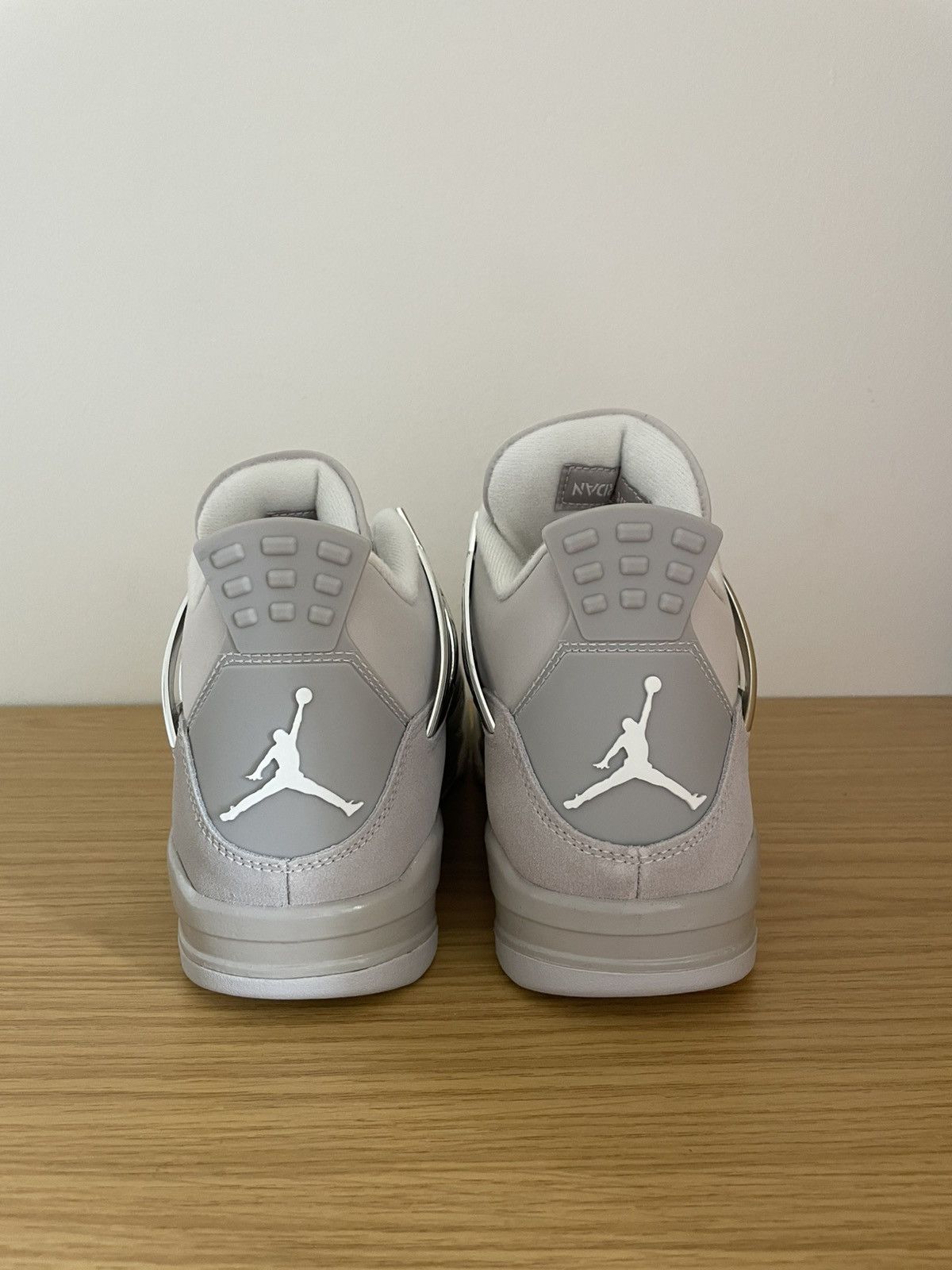 Jordan Brand Jordan 4 Retro Frozen Moments Size US 9 / EU 42 - 4 Thumbnail