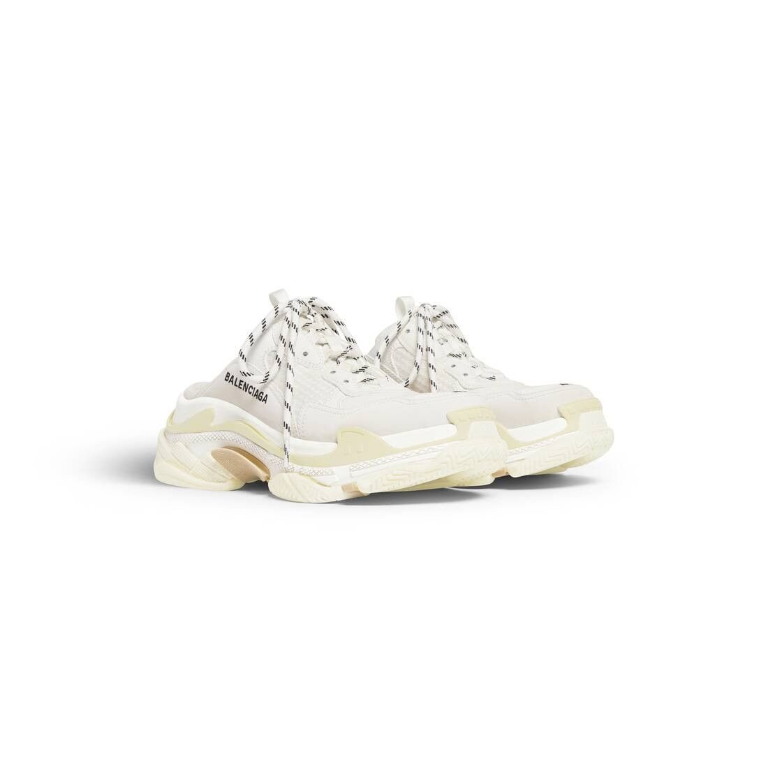 o1bcso1str1224 Triple S Mules in White