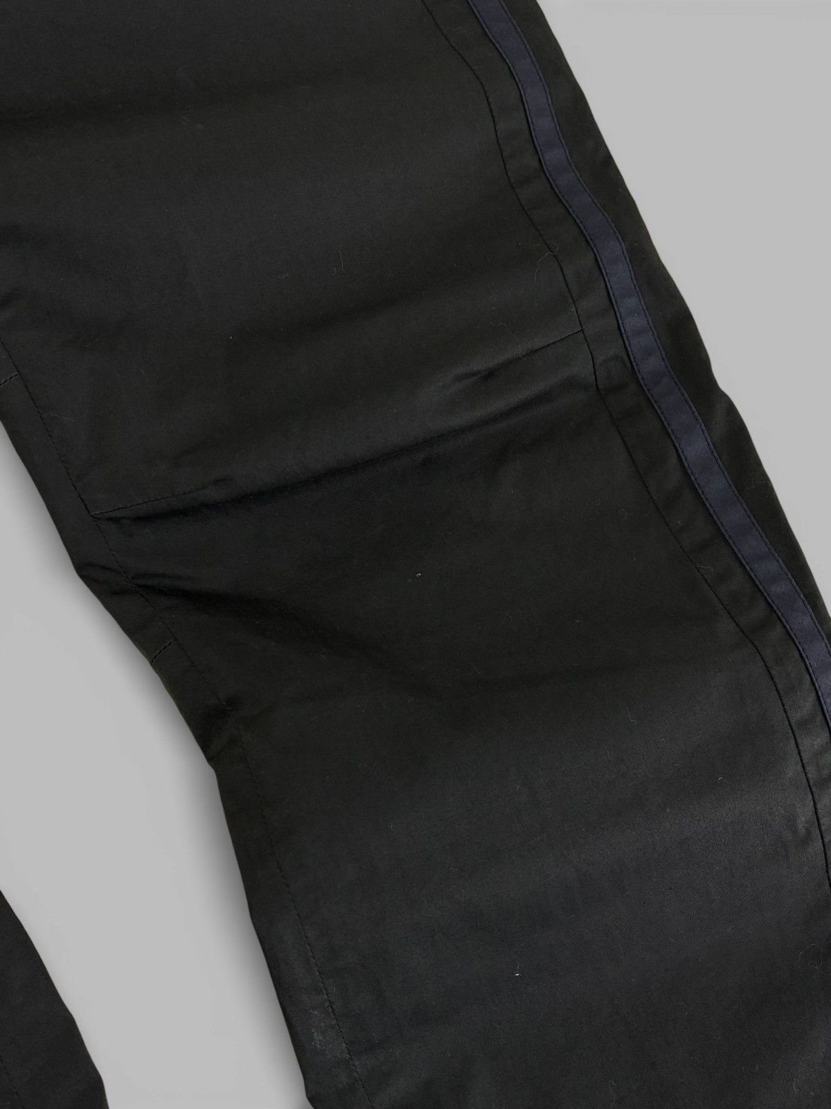 Prada Prada 2000s Black Technical Pants With Blue Sides Stripes Size US 36 / EU 52 - 13 Thumbnail