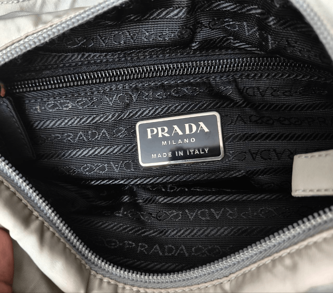 Prada Prada Carry Bag Size ONE SIZE - 5 Thumbnail