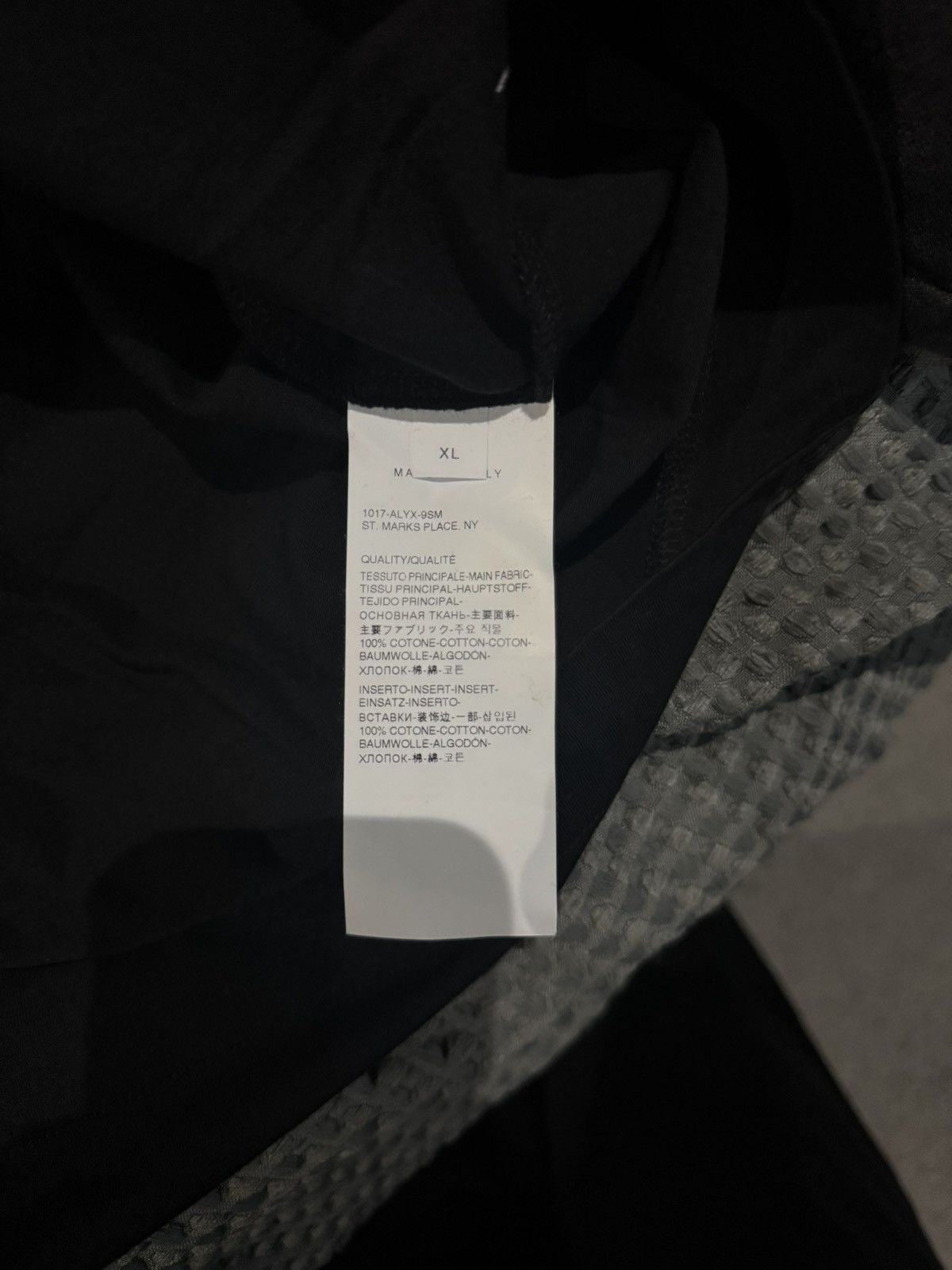 1017 ALYX 9SM 1017 ALYX 9SM Long-Sleeve Shirt Size US XL / EU 56 / 4 - 4 Thumbnail
