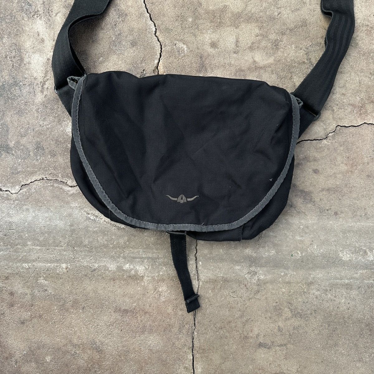 Other Vintage Kaikkialla Gorpcore Black Crossbody Bag Size ONE SIZE - 3 Thumbnail