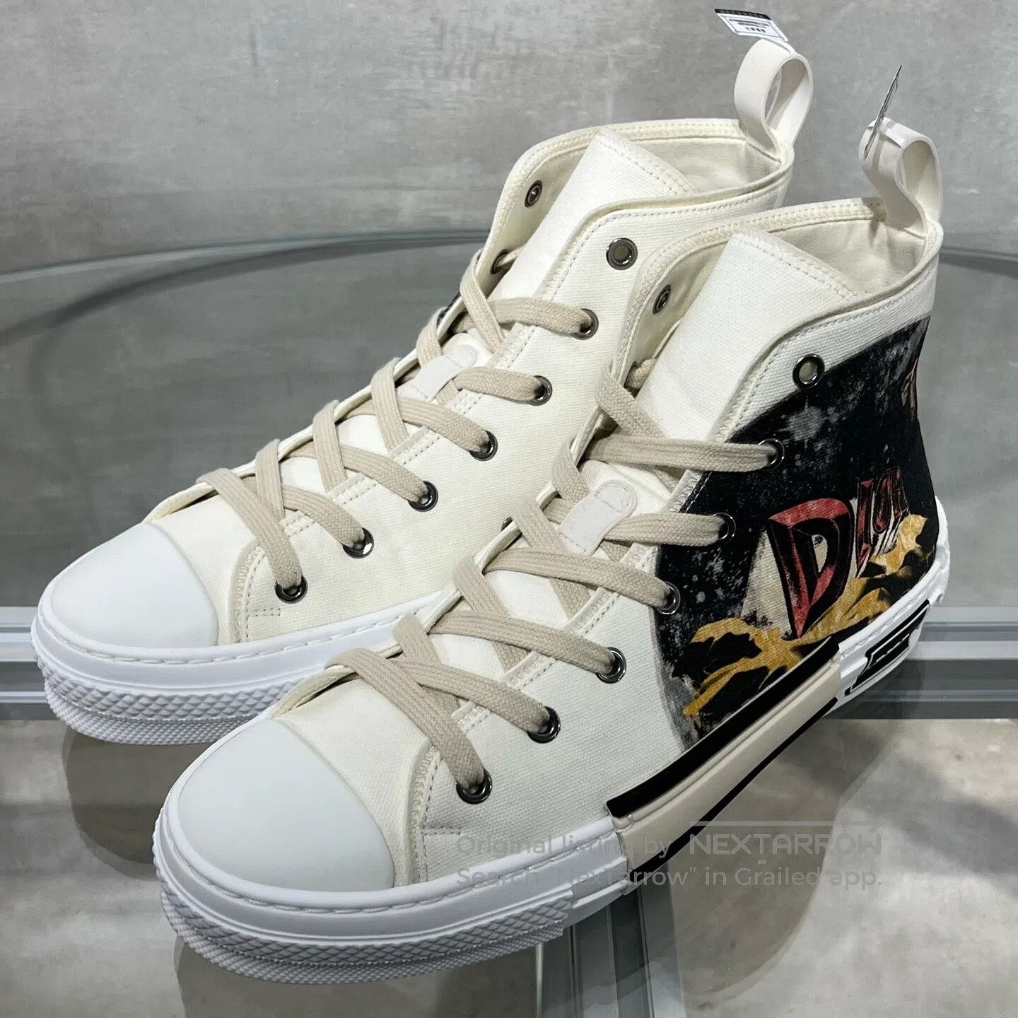 Dior Dior size41.5 B23 Graffiti High-top White Canvas Shoes Size US 8.5 / EU 41-42 - 1 Thumbnail