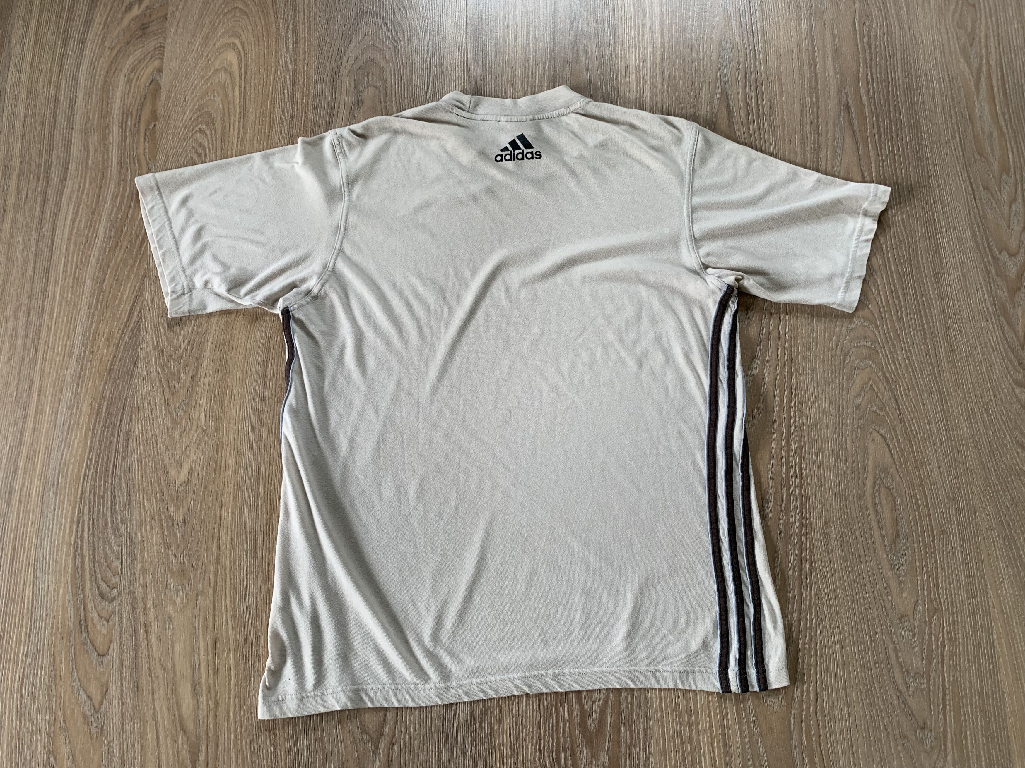 Adidas × Vintage Vintage Adidas Centr Logo Stripe T Shirt Size US M / EU 48-50 / 2 - 3 Thumbnail