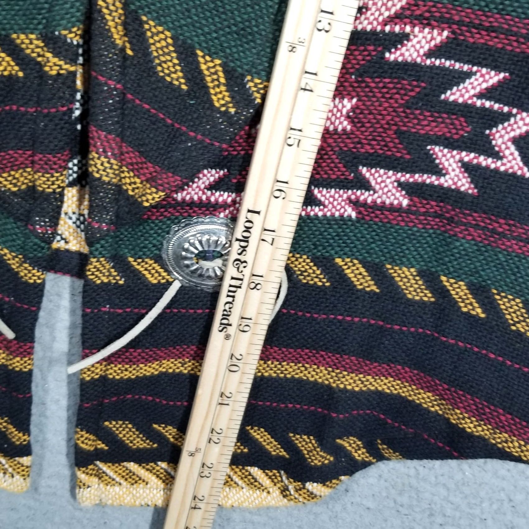 Vintage VINTAGE Southwest Vest Women Large Aztec Fringe Tapestry Cotton Made USA Size L / US 10 / IT 46 - 6 Thumbnail