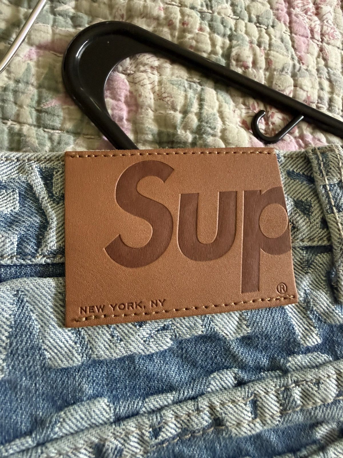 Supreme Supreme Fat Tip Jacquard Regular Jean Size US 32 / EU 48 - 3 Thumbnail