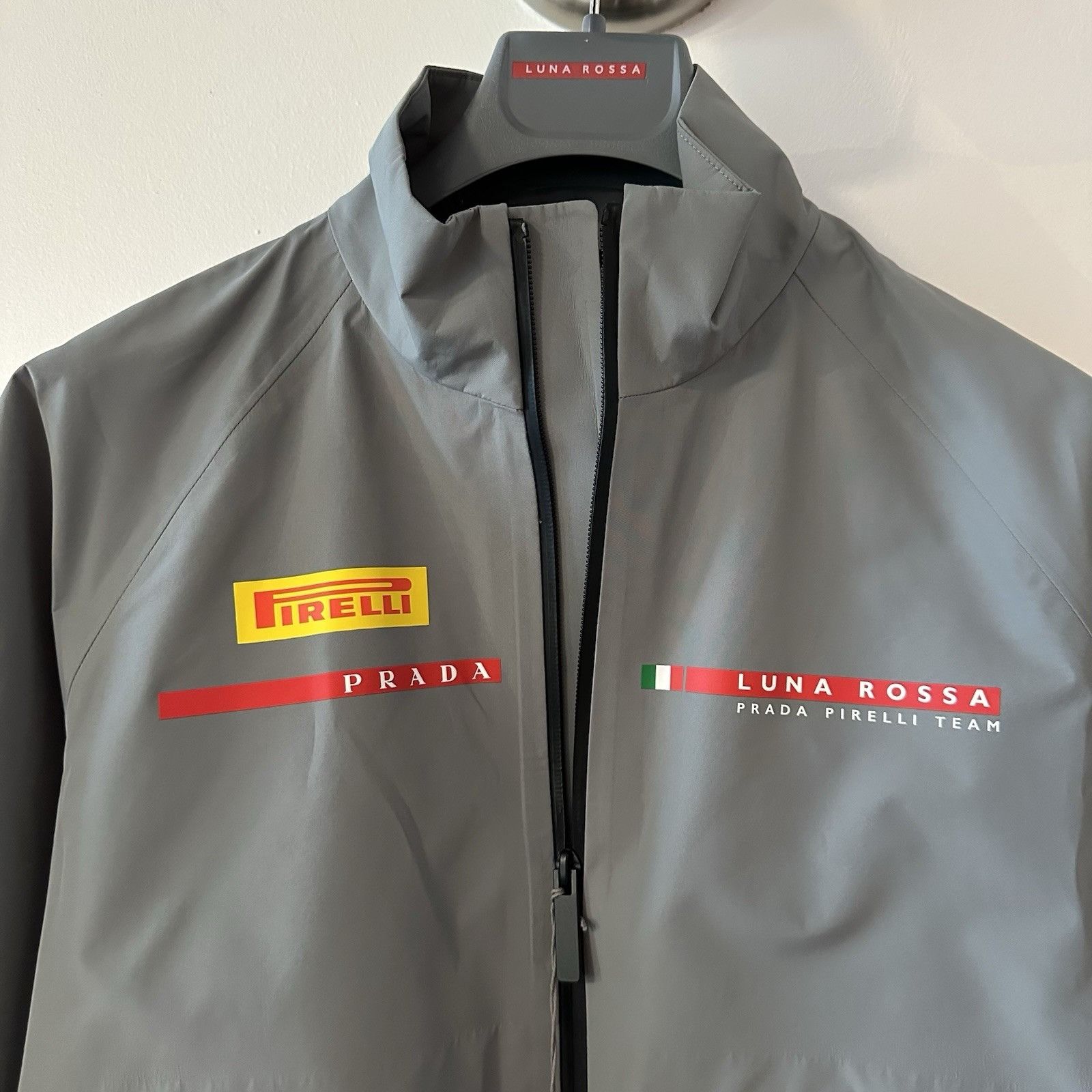 Prada NWT PRADA LUNA Rossa Pirelli Jacket Windbreaker Coat Nylon S Size M / US 6-8 / IT 42-44 - 3 Thumbnail