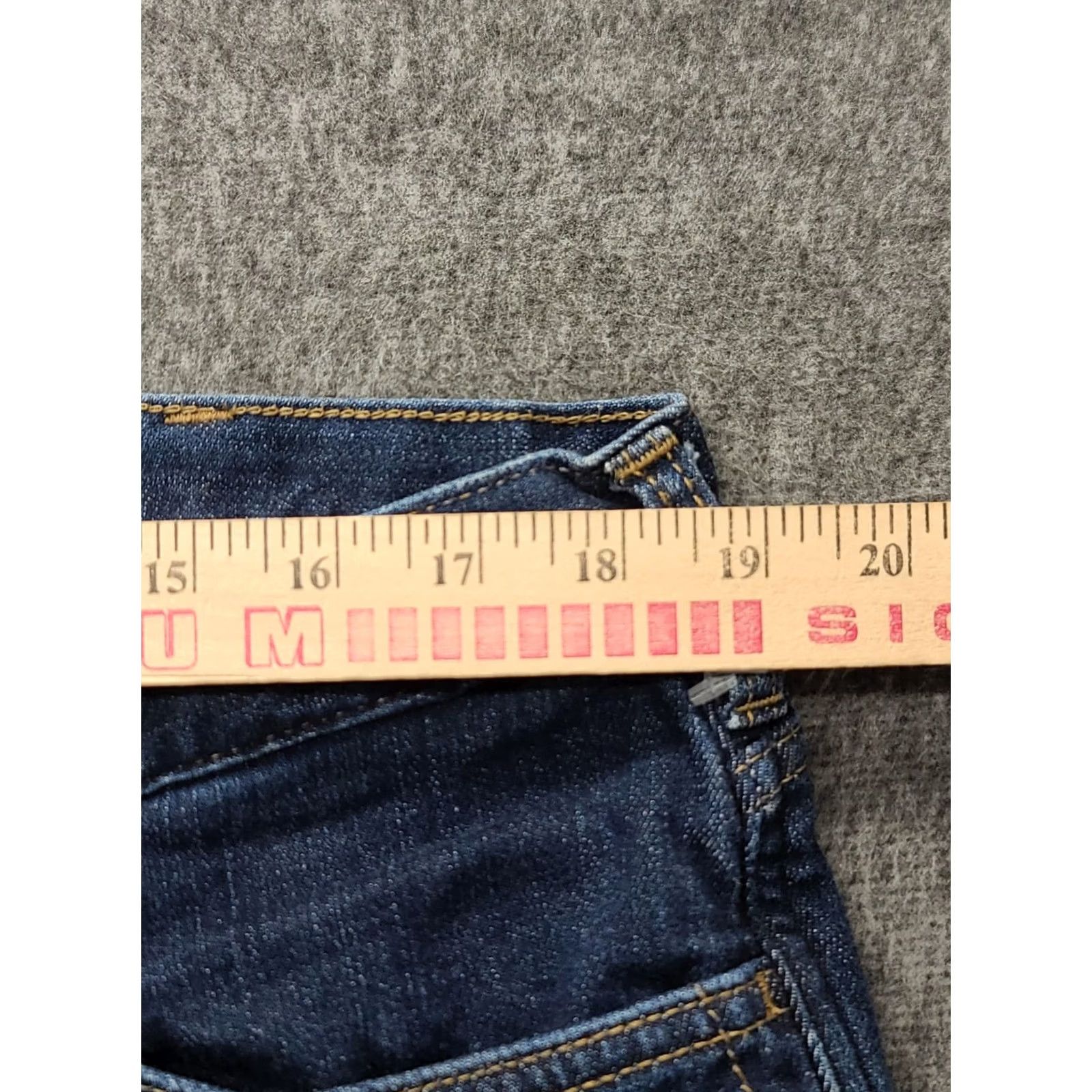 Carhartt VINTAGE Carhartt Jeans Womens 18 36x31 Regular Fit Straight Denim Blue Lined Button Zip Rise Mid 8.5-10.5 Size 40" / US 18 - 3 Thumbnail