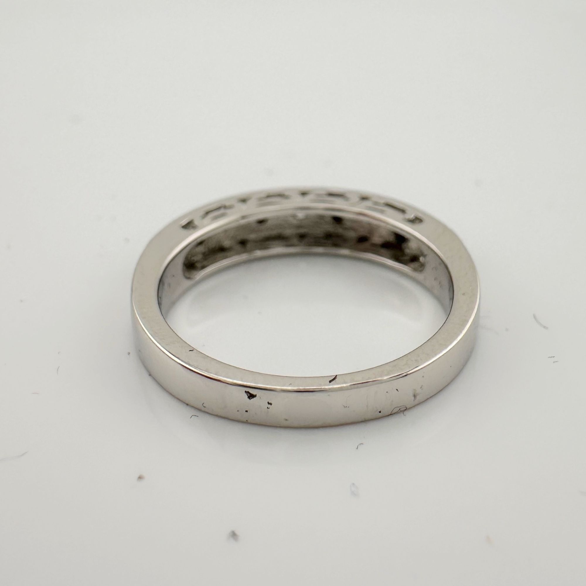 Other Natural Black and White Diamond Band Ring - size 7.25 Size ONE SIZE - 14 Thumbnail