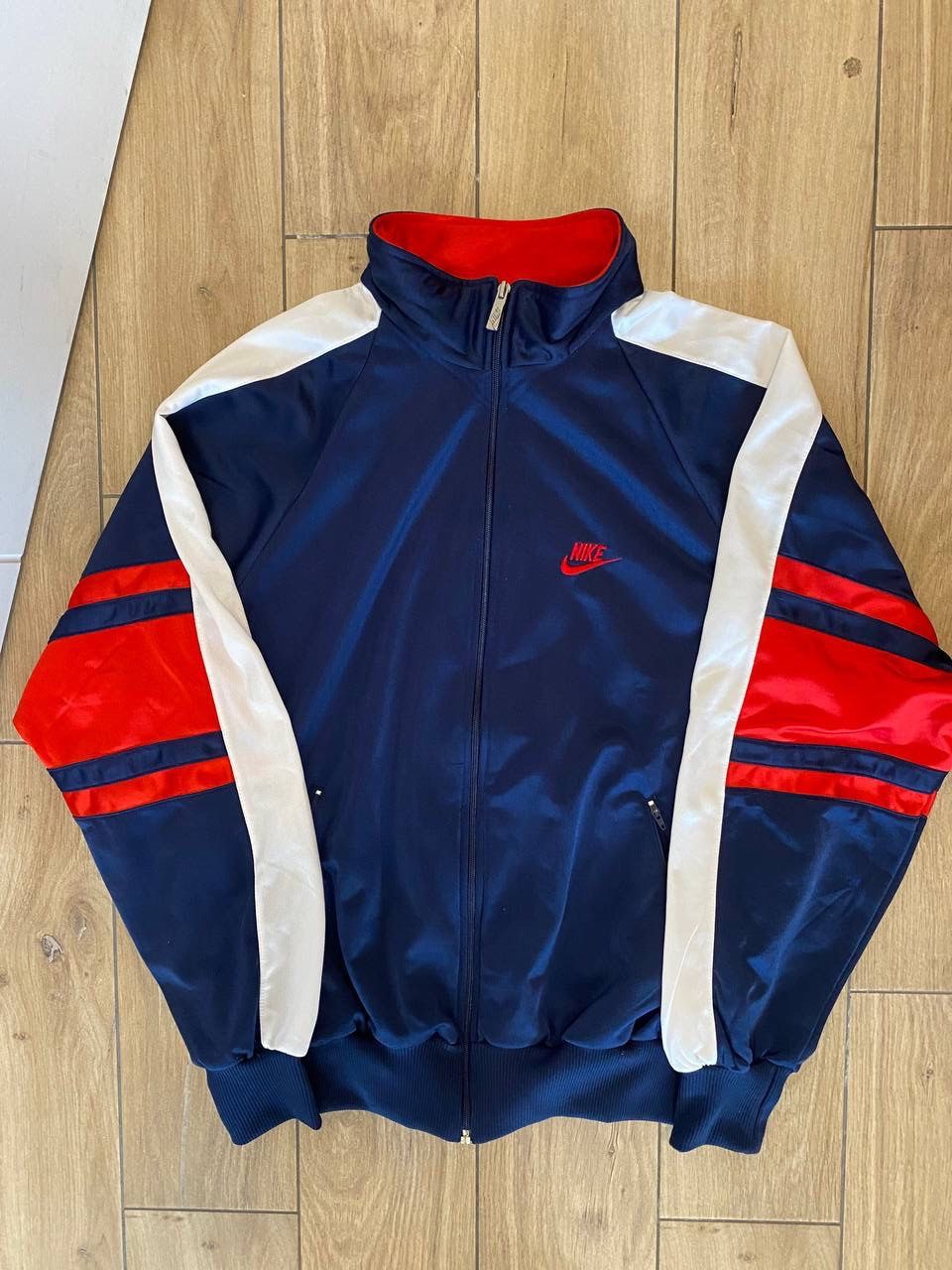 Designer × Japanese Brand × Nike Vintage Nike Zip Made in USA SIZE MEN L Size US L / EU 52-54 / 3 - 1 Thumbnail