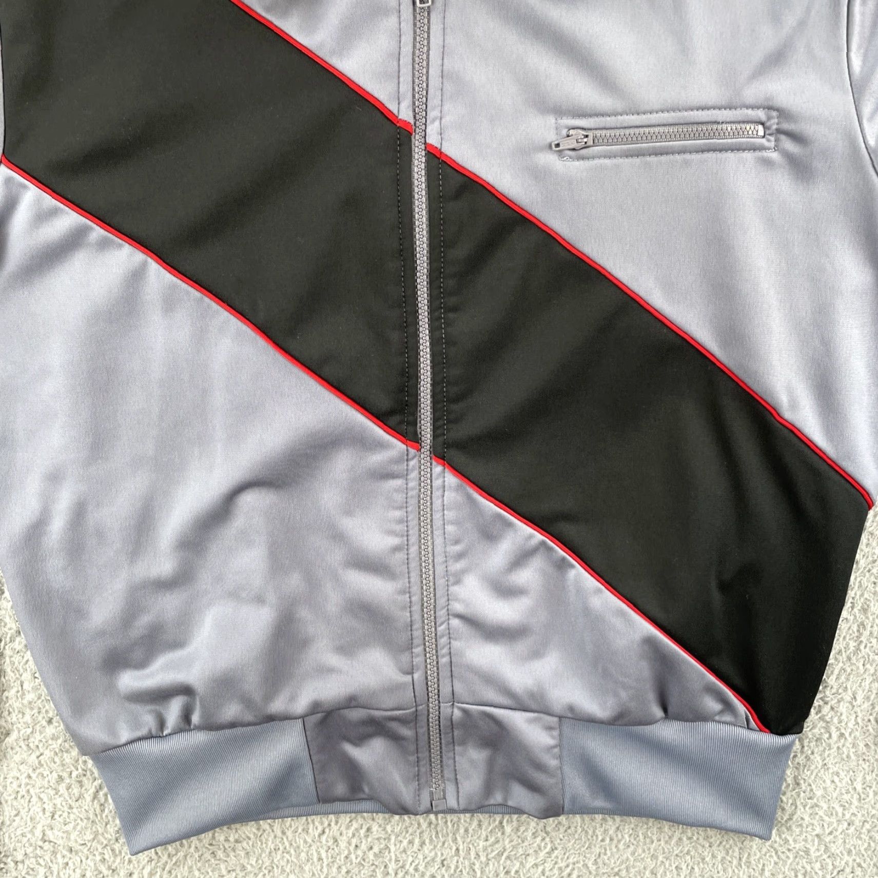 Jockey VINTAGE Jockey Men’s Medium Track Jacket Polyester 80s 90s Sopranos Style Silver Jacket Mens Medium Track Suit Jacket Size 40R - 4 Thumbnail