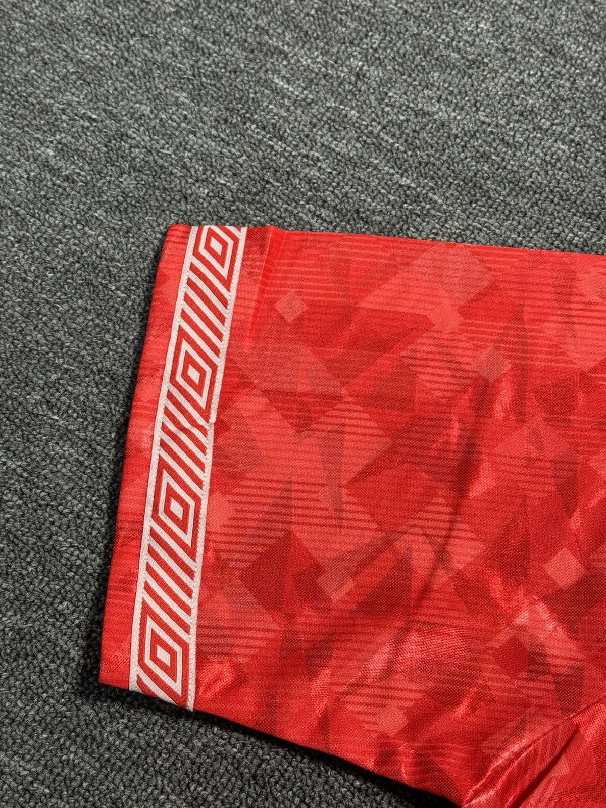 Umbro Vintage Wales 1990-1992 Home Soccer Jersey Umbro Rare Size US XXL / EU 58 / 5 - 6 Thumbnail