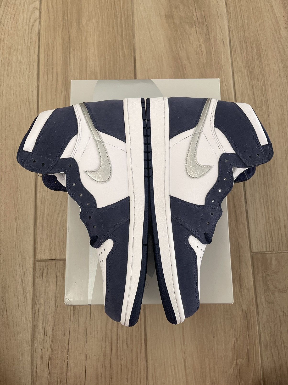 Jordan Brand Jordan 1 Retro High CO.JP Midnight Navy 2020 Size US 10.5 / EU 43-44 - 3 Thumbnail