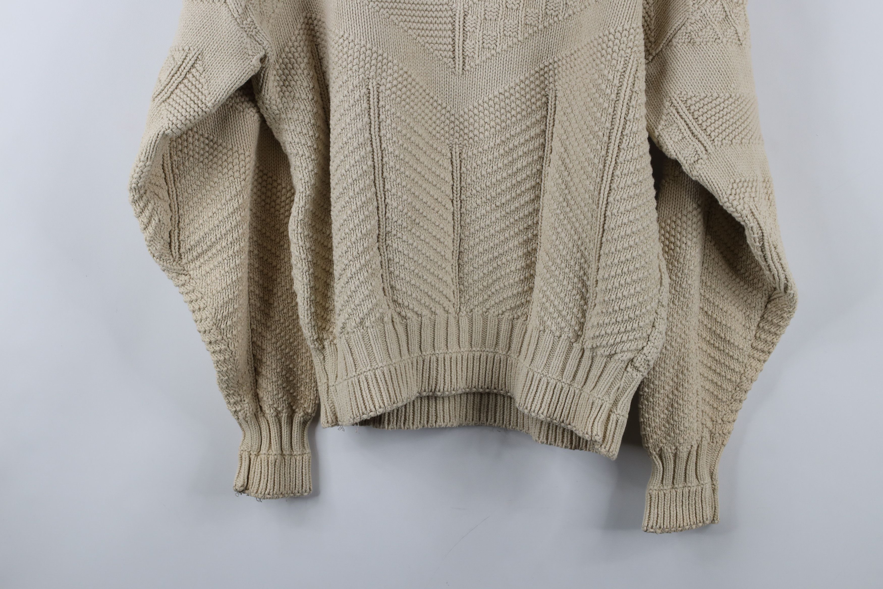 Vintage Vintage 90s Streetwear Textured Knit Crewneck Sweater Size L / US 10 / IT 46 - 12 Thumbnail