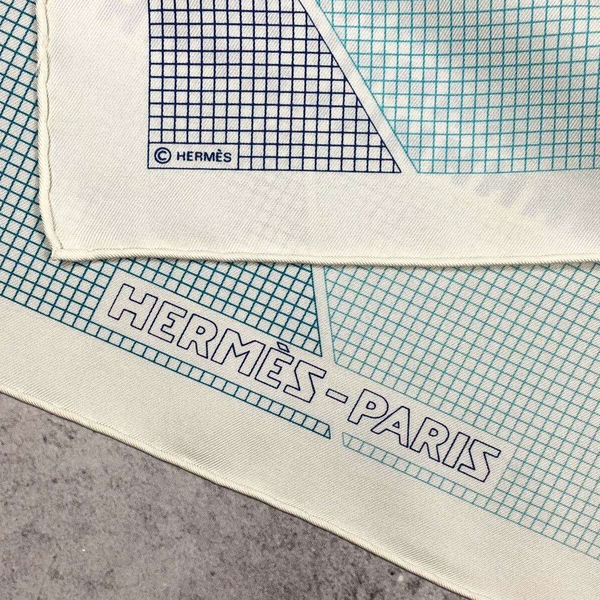 Hermes Hermes Paris Silk Blue White H Logo Geometric Scarf Carre Size ONE SIZE - 14 Thumbnail