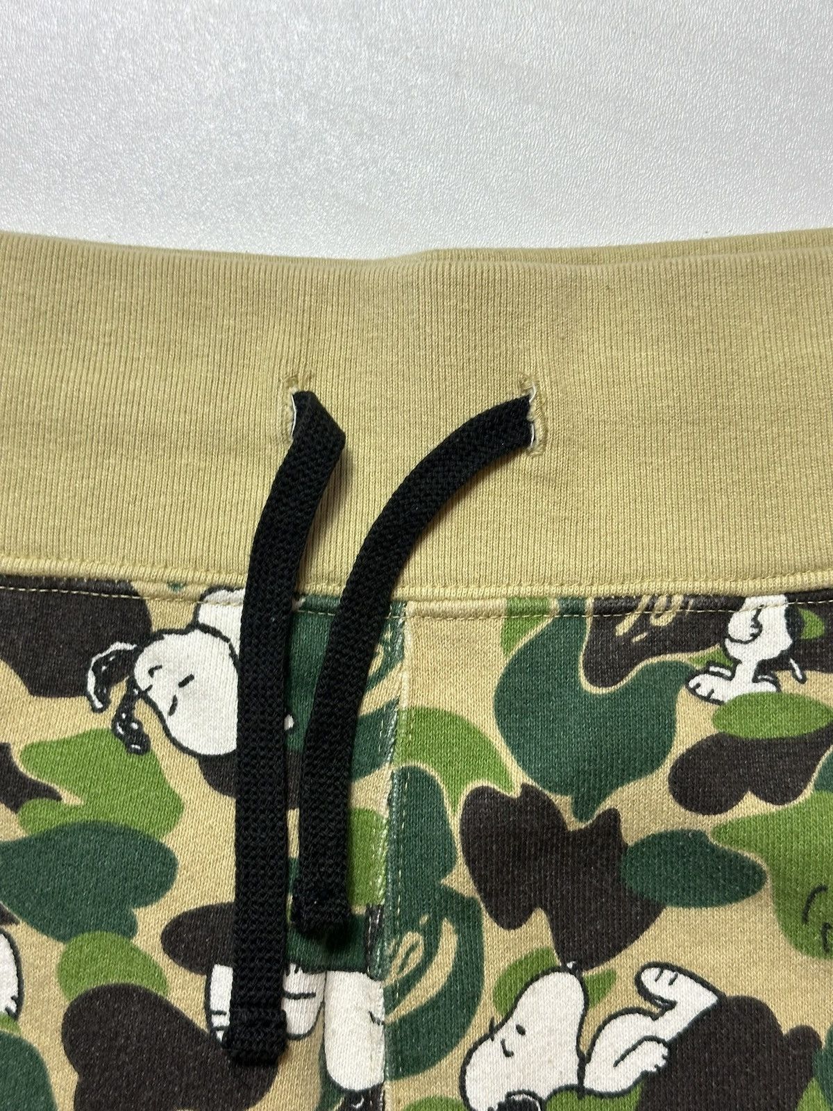 Bape × Peanuts Bape x Snoopy Jorts Size US 30 / EU 46 - 3 Thumbnail