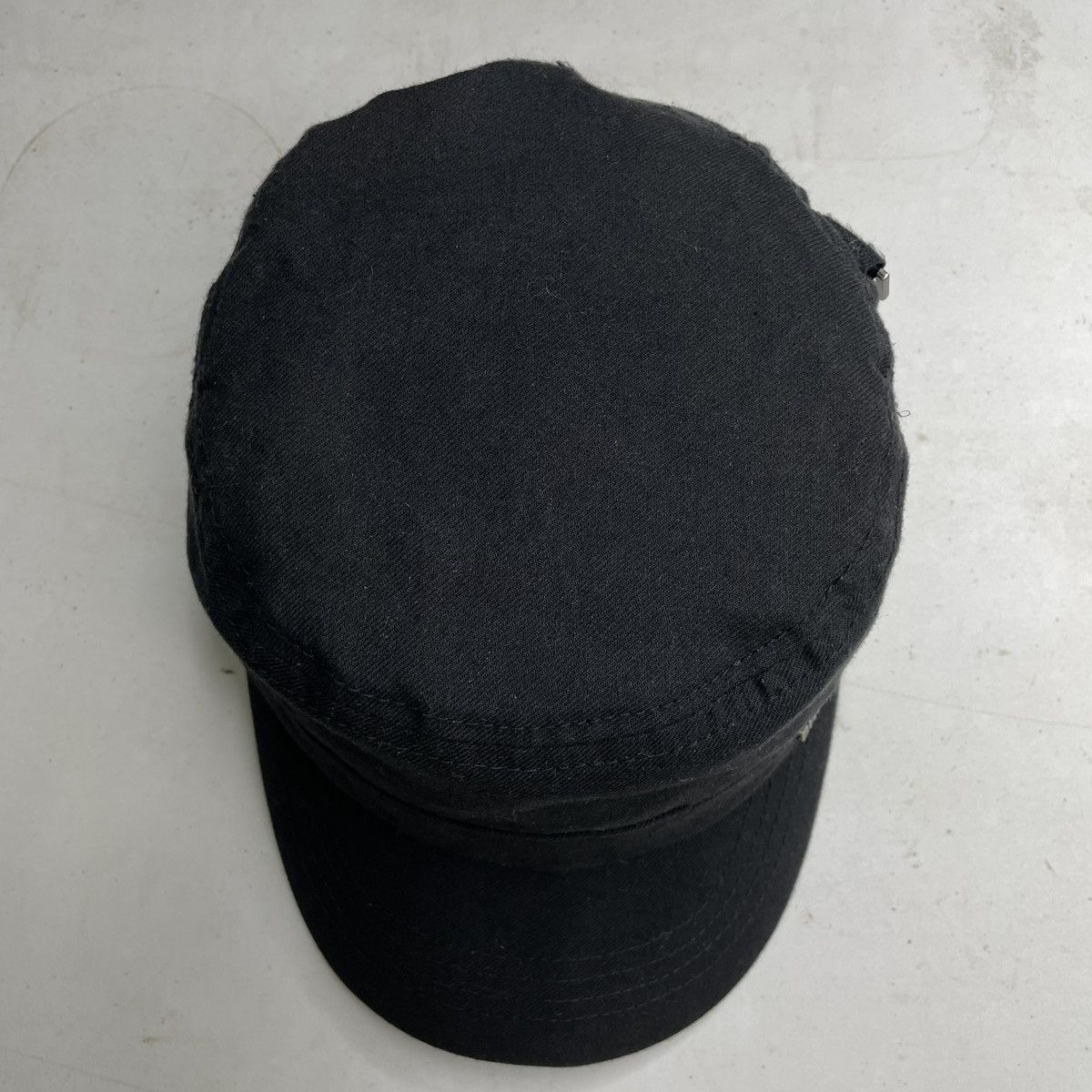 Hunter × Michel Klein Two fold cadet hat with accessories. Thin material Size ONE SIZE - 10 Thumbnail
