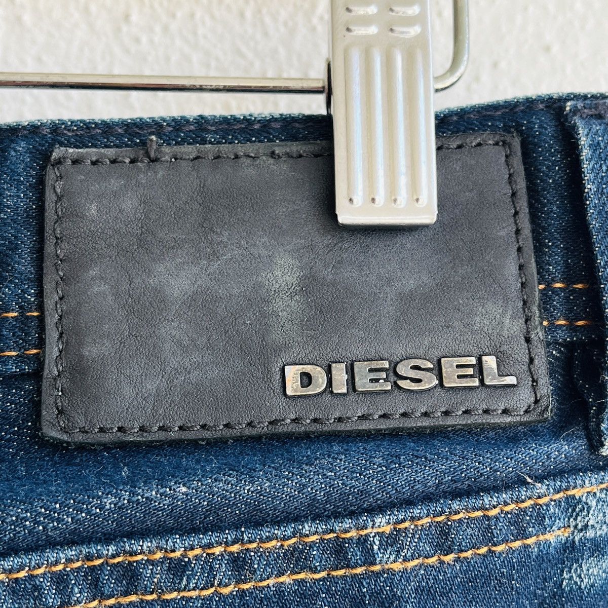 Diesel Distressed Pocket DIESEL Larkee Regular Cut Hard Jeans Size US 30 / EU 46 - 12 Thumbnail
