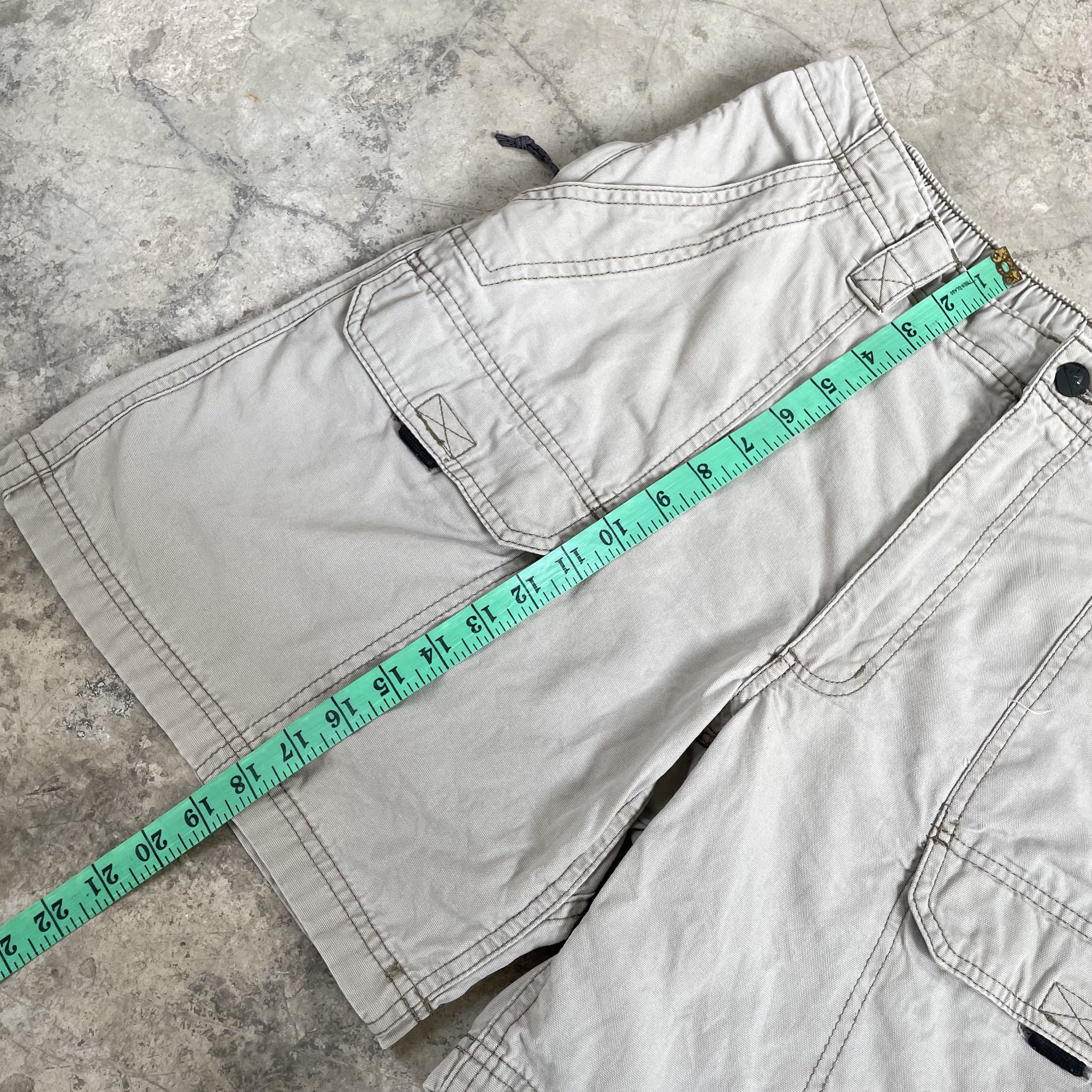 Wrangler ⭐️SALE⭐️[34] WRANGLER JEANS CARGO SHORTS Size US 34 / EU 50 - 3 Thumbnail