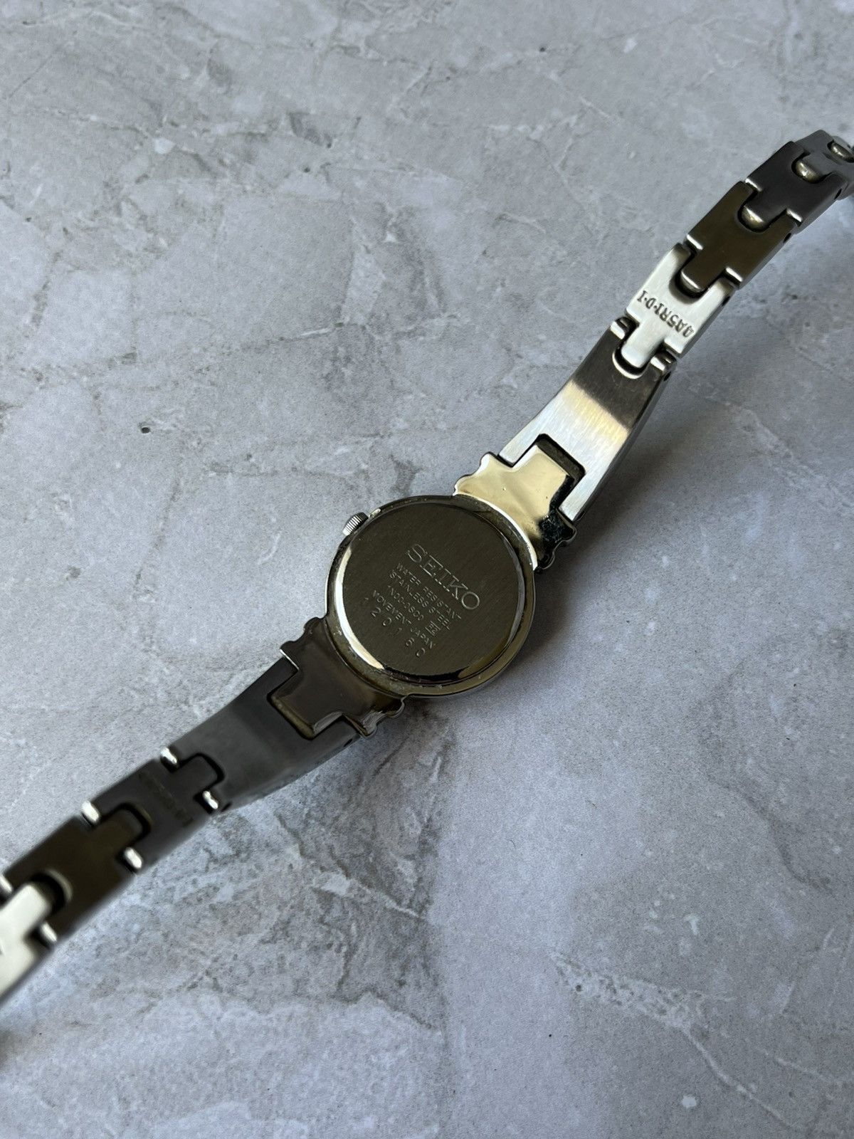 Japanese Brand × Seiko × Vintage Elegant Seiko Women’s Watch with Crystals Size ONE SIZE - 14 Thumbnail