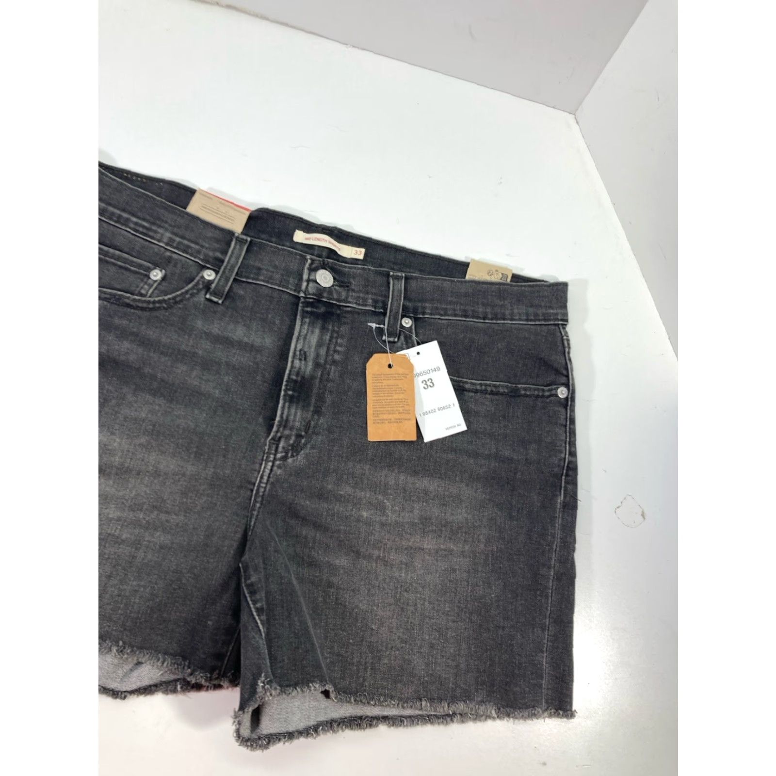 Levi's Levi's Mid Length Cutoff Shorts Women Size 33X7 Gray Denim Stretch Slim Fit NWT Size 24" / US 00 / IT 34 - 7 Thumbnail