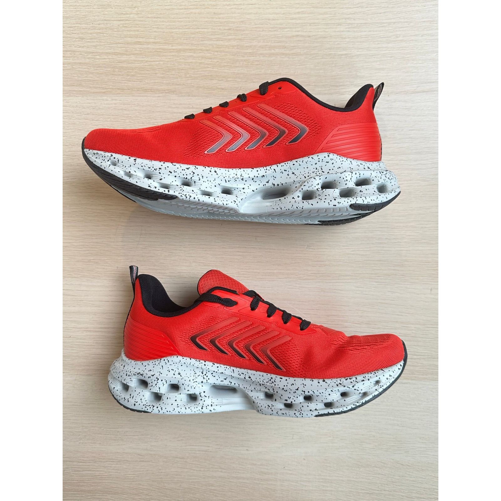 K-Swiss K-Swiss Melrose Tubes Lite Red Sneaker - Size 7.5M - New Size US 7.5 / EU 40-41 - 3 Thumbnail