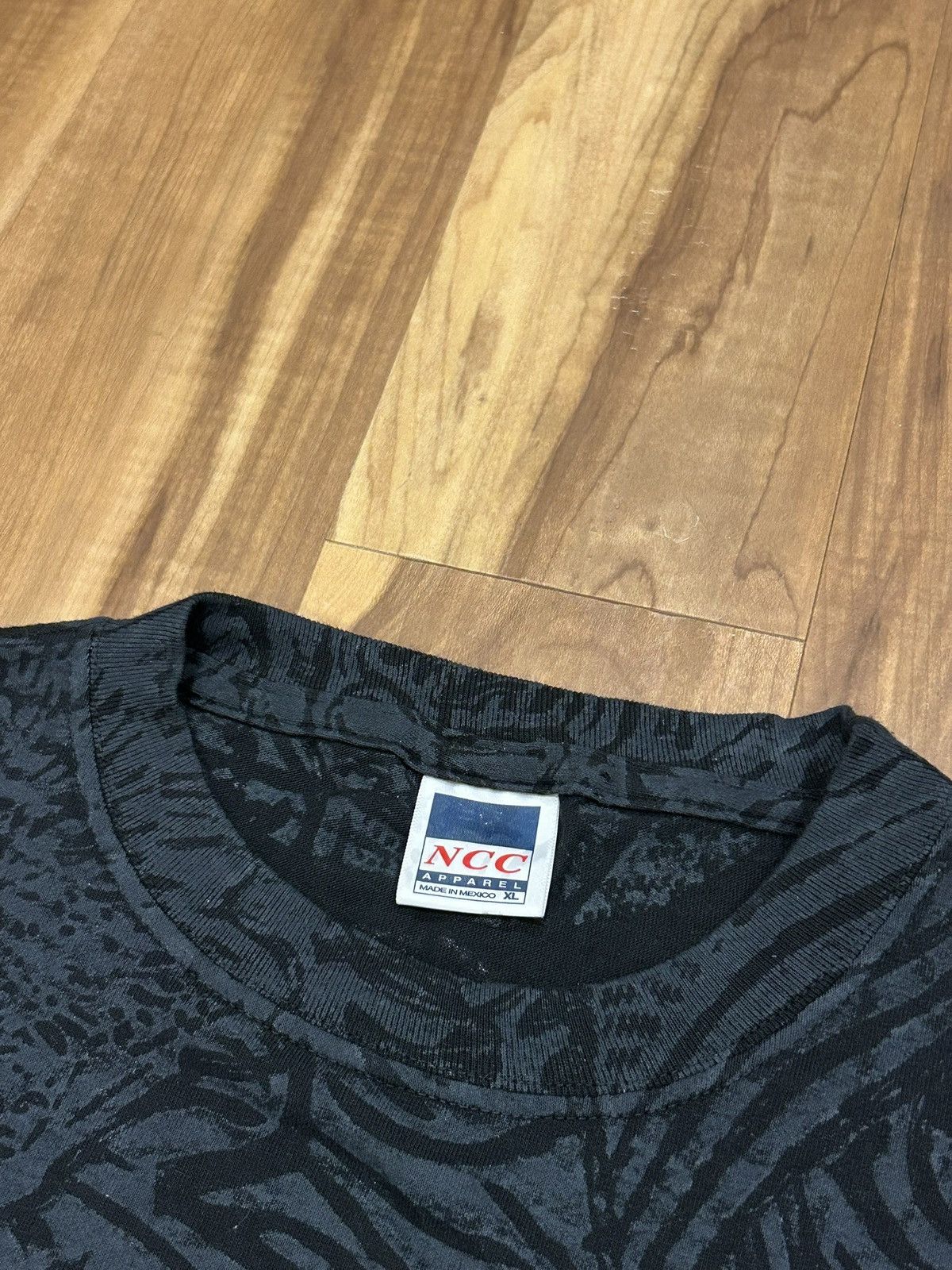 Vintage Vintage motorcycle AOP pocket tee Size US XL / EU 56 / 4 - 5 Thumbnail