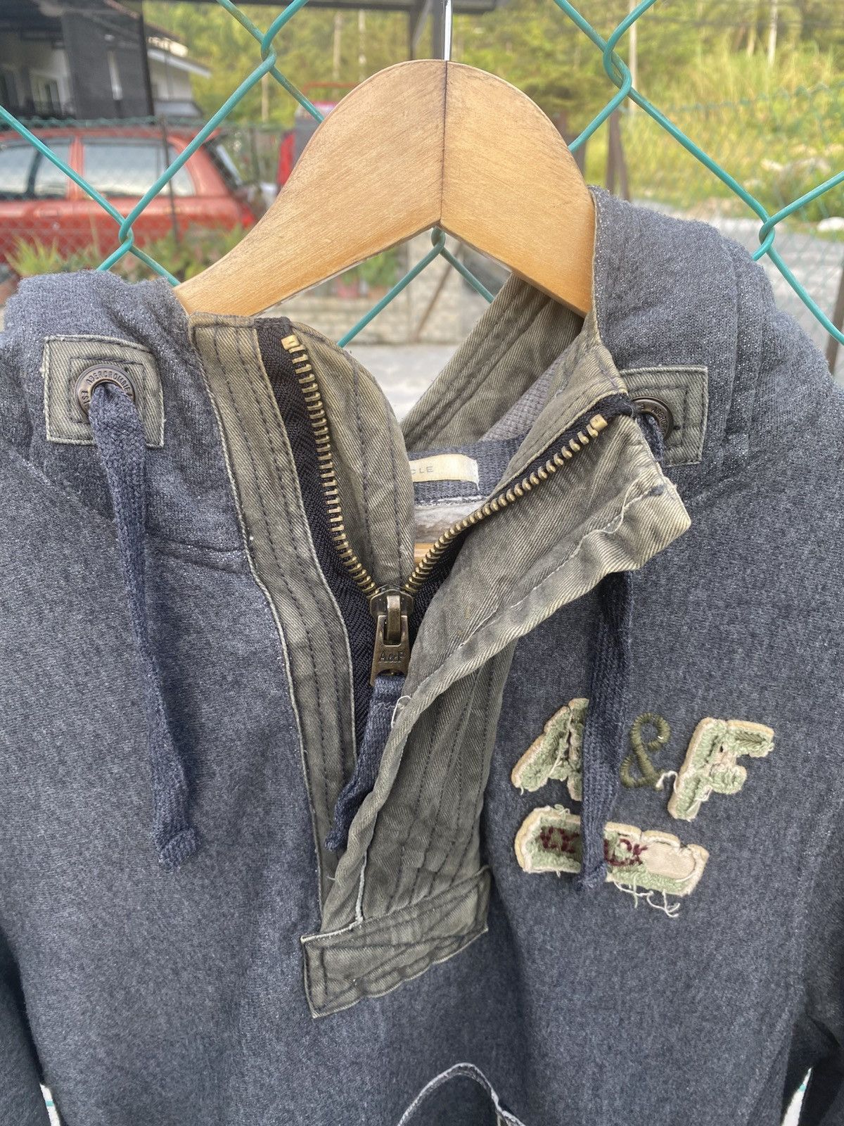 Abercrombie & Fitch Abercrombie & Fitch pullover hoodie Size US M / EU 48-50 / 2 - 5 Thumbnail