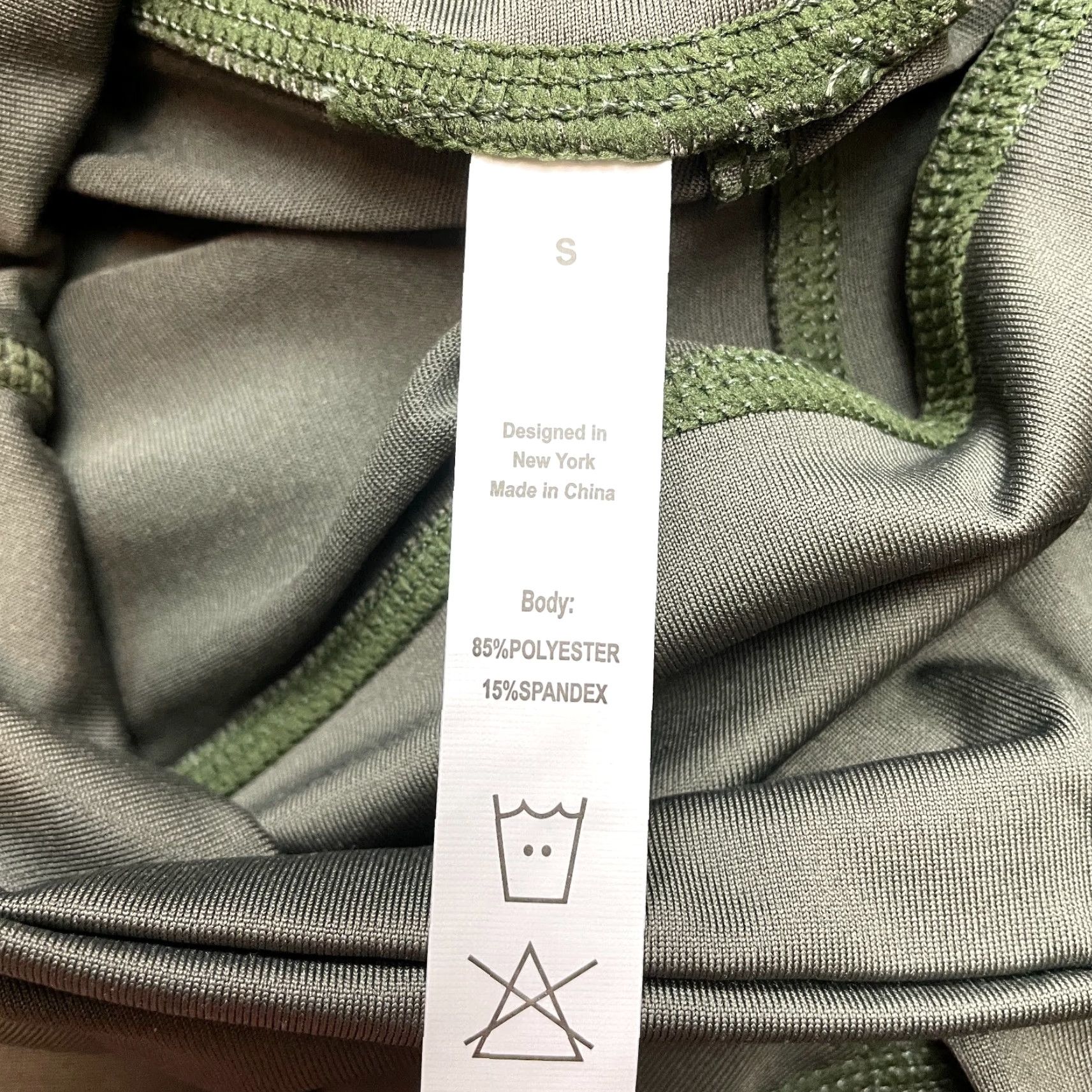 Vintage VINTAGE: No — wait, original says Vintage: No. Do not add. Sorry. Size 28" / US 6 / IT 42 - 6 Thumbnail