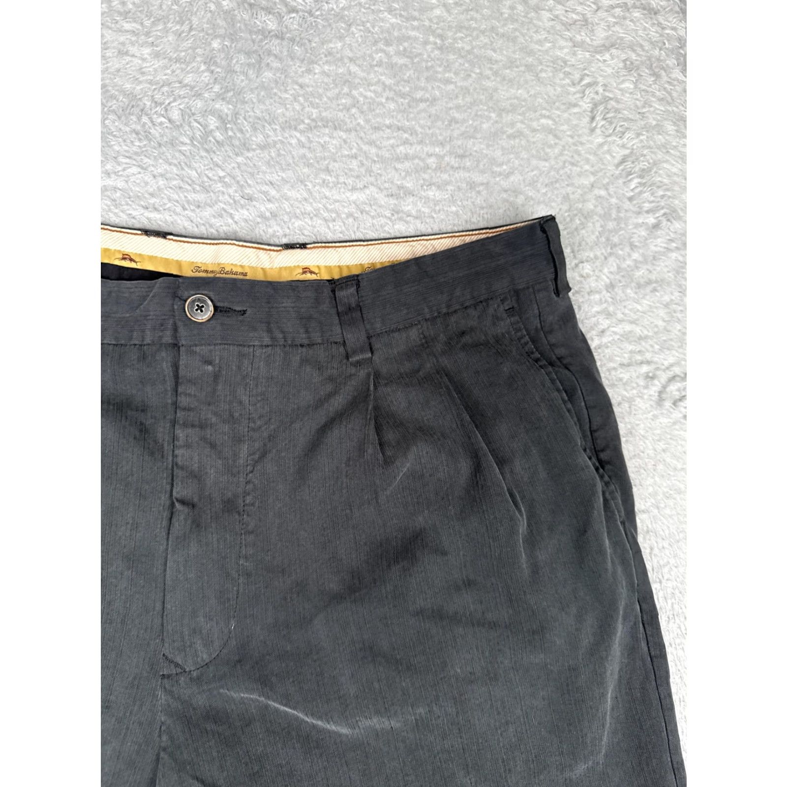 Tommy Bahama VINTAGE? No — Tommy Bahama Chino Shorts Mens 36 Black Pleated Front Relaxed Fit Casual Beach Summer Active Mens Size US 36 / EU 52 - 5 Thumbnail