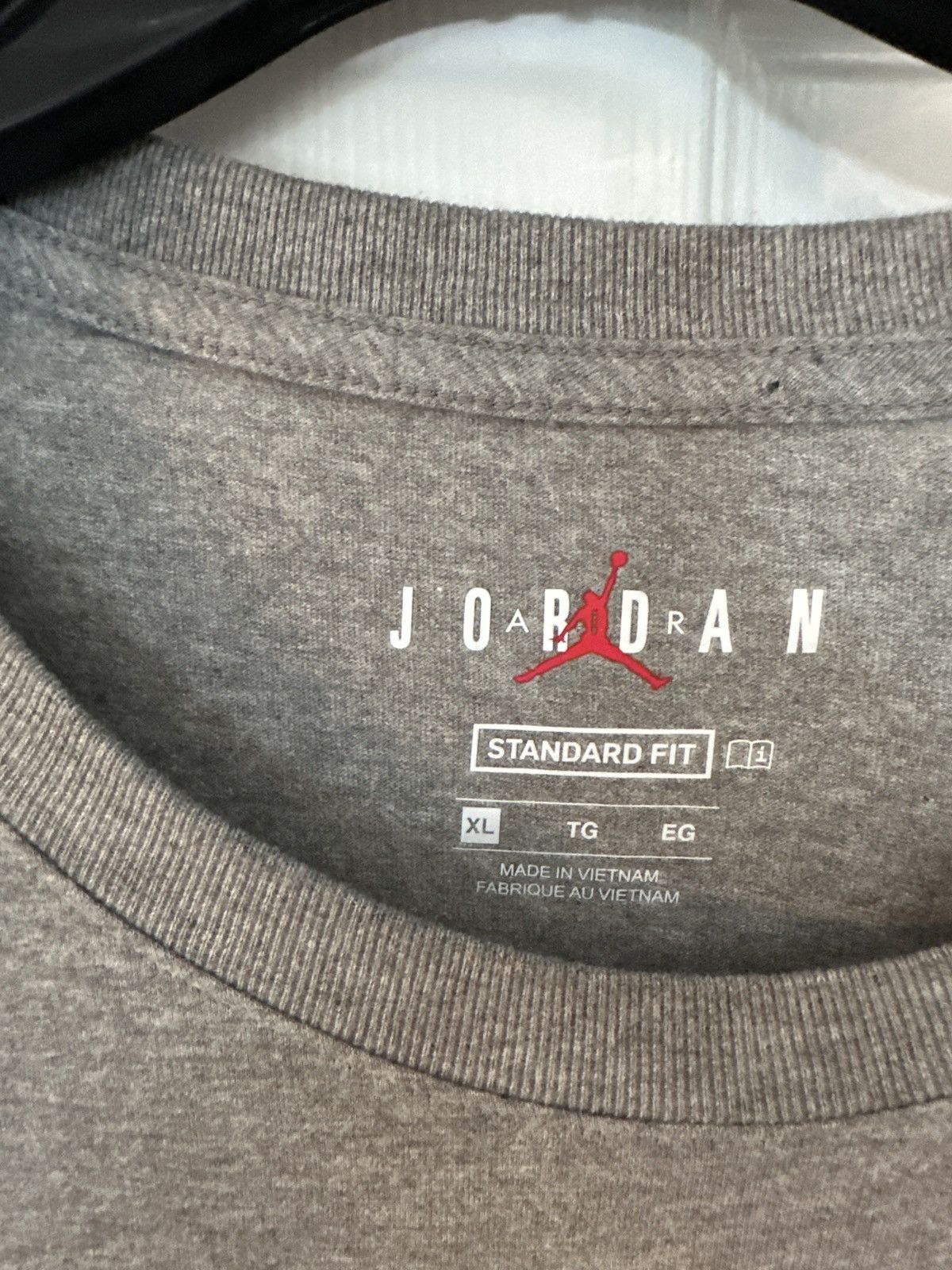 Jordan Brand Authentic Air Jordan classic Michael Jordan basketball shot Size US XL / EU 56 / 4 - 2 Thumbnail