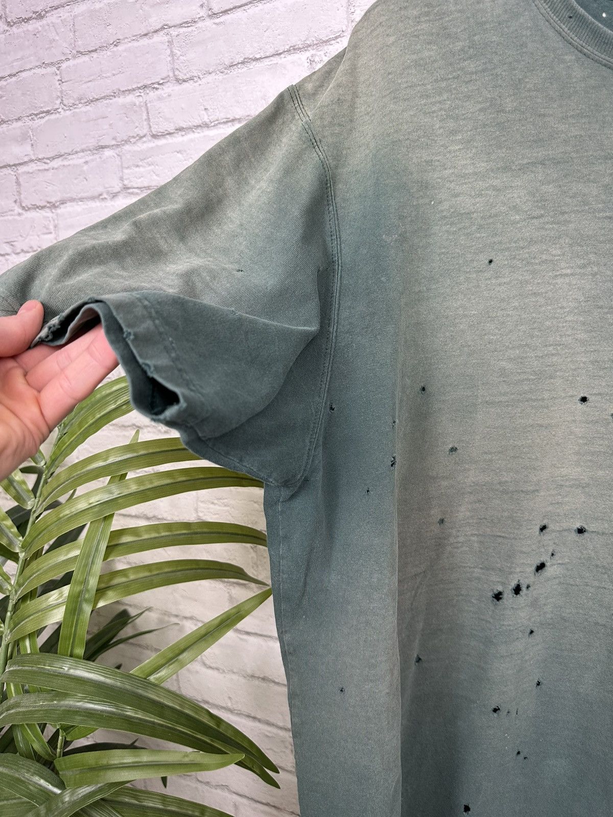 Carhartt (XL) BLASTED THRASHED Vintage Carhartt Ghost Pocket Shirt Size US XL / EU 56 / 4 - 7 Thumbnail