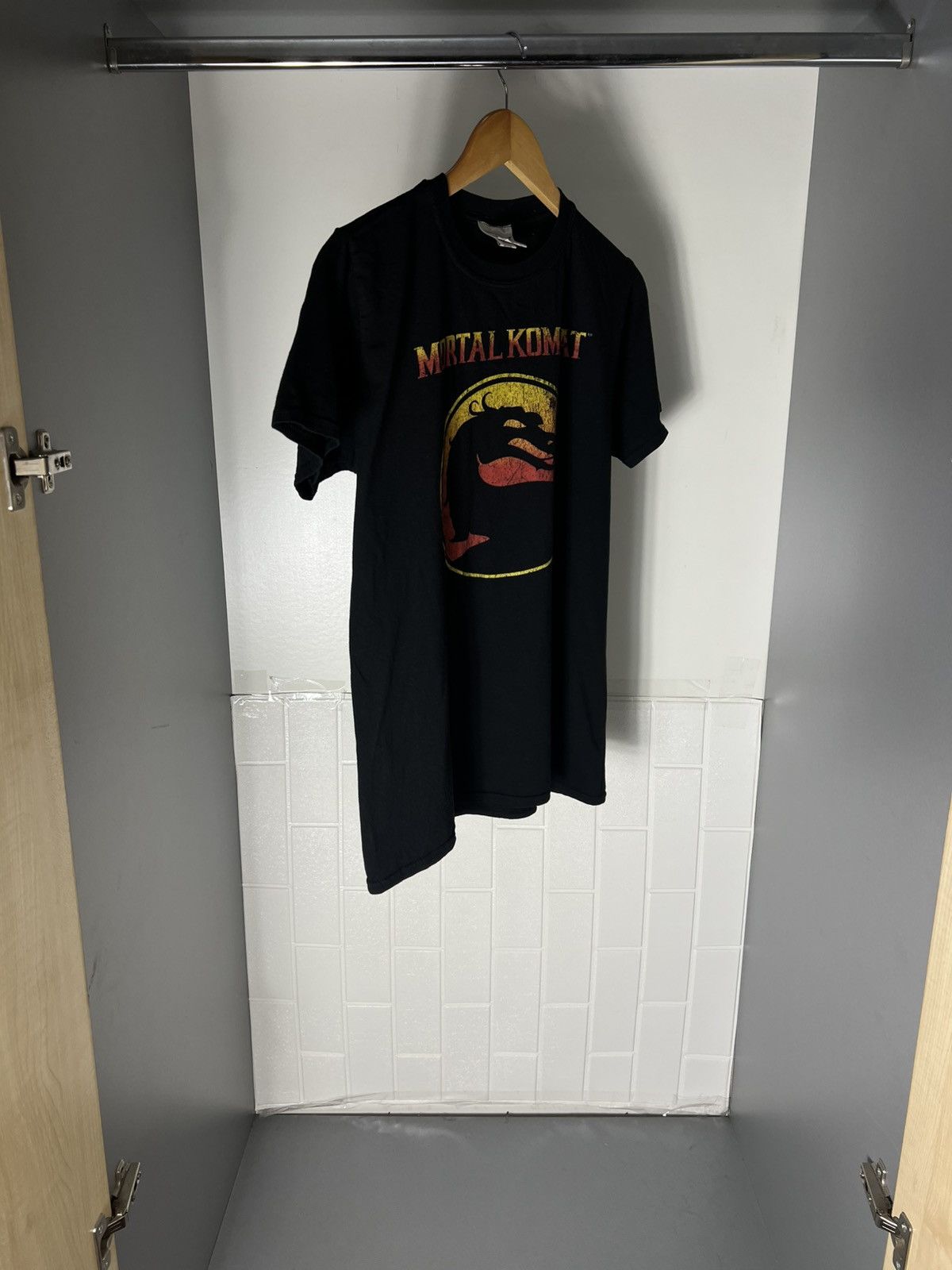Cartoon Network VINTAGE MORTAL KOMBAT GAME T-SHIRT MOVIE FIGHT RETRO Y2K 90s Size US M / EU 48-50 / 2 - 4 Thumbnail