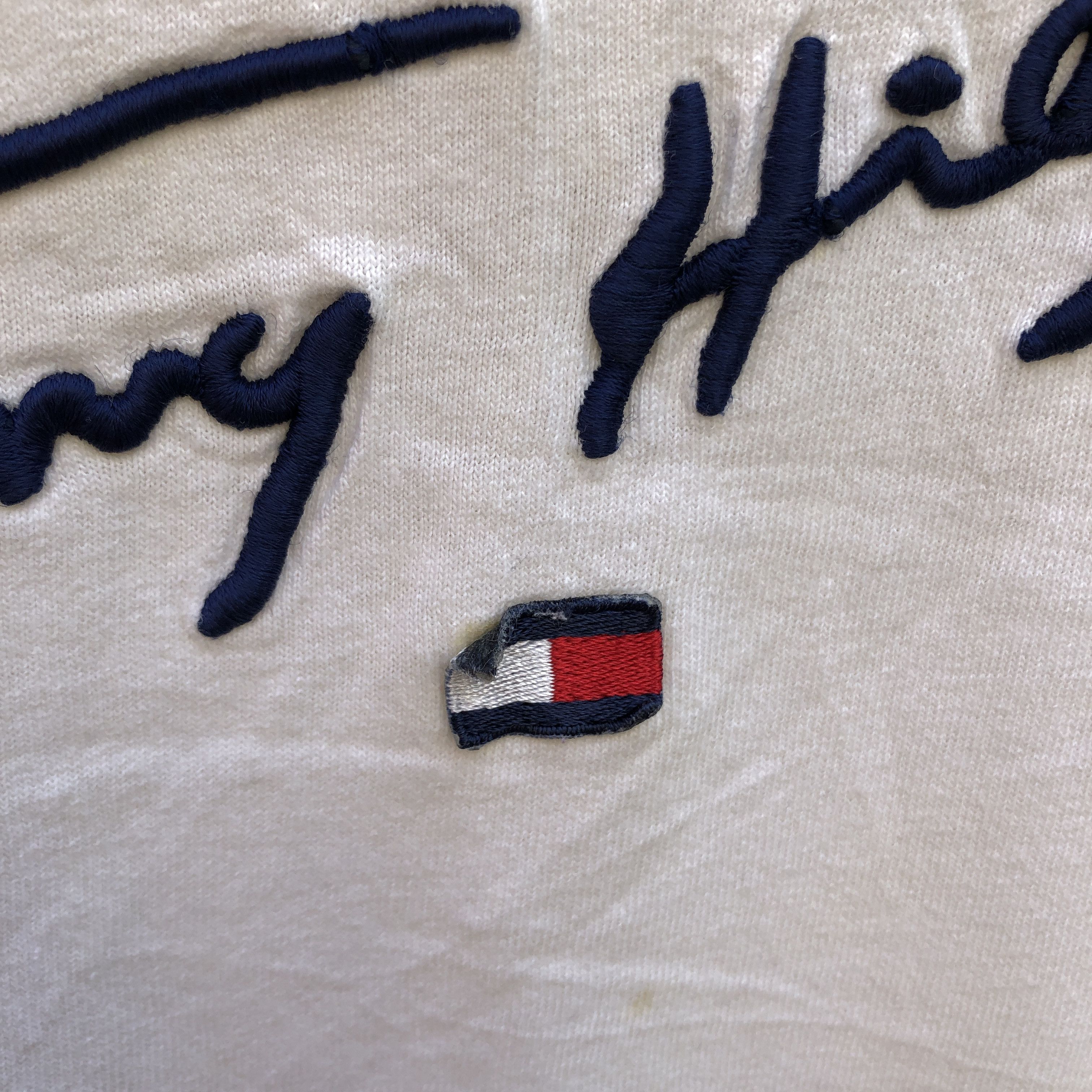 Tommy Hilfiger 90s Vintage TOMMY HILFIGER Crew Neck T Shirt #0868-28 Size US M / EU 48-50 / 2 - 3 Thumbnail