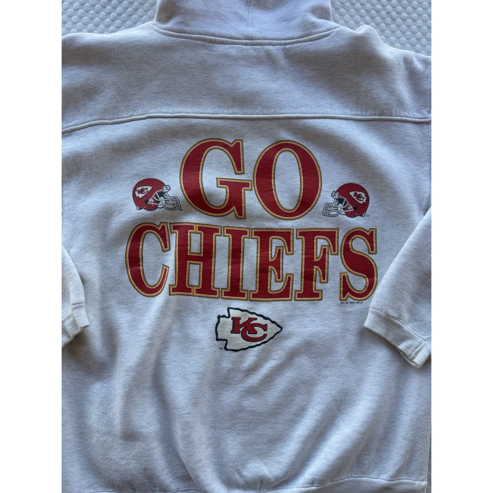 Other Vintage 1995 Kansas City Chiefs Hoodie NFL Galt Sand Size M Size US M / EU 48-50 / 2 - 11 Thumbnail