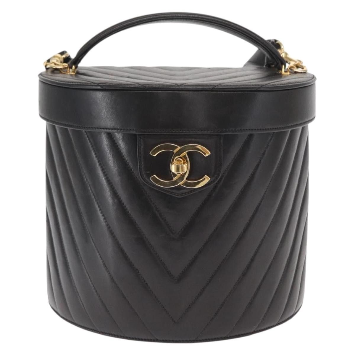 Chanel Chanel V Stitch Vanity Handbag Size ONE SIZE - 2 Thumbnail