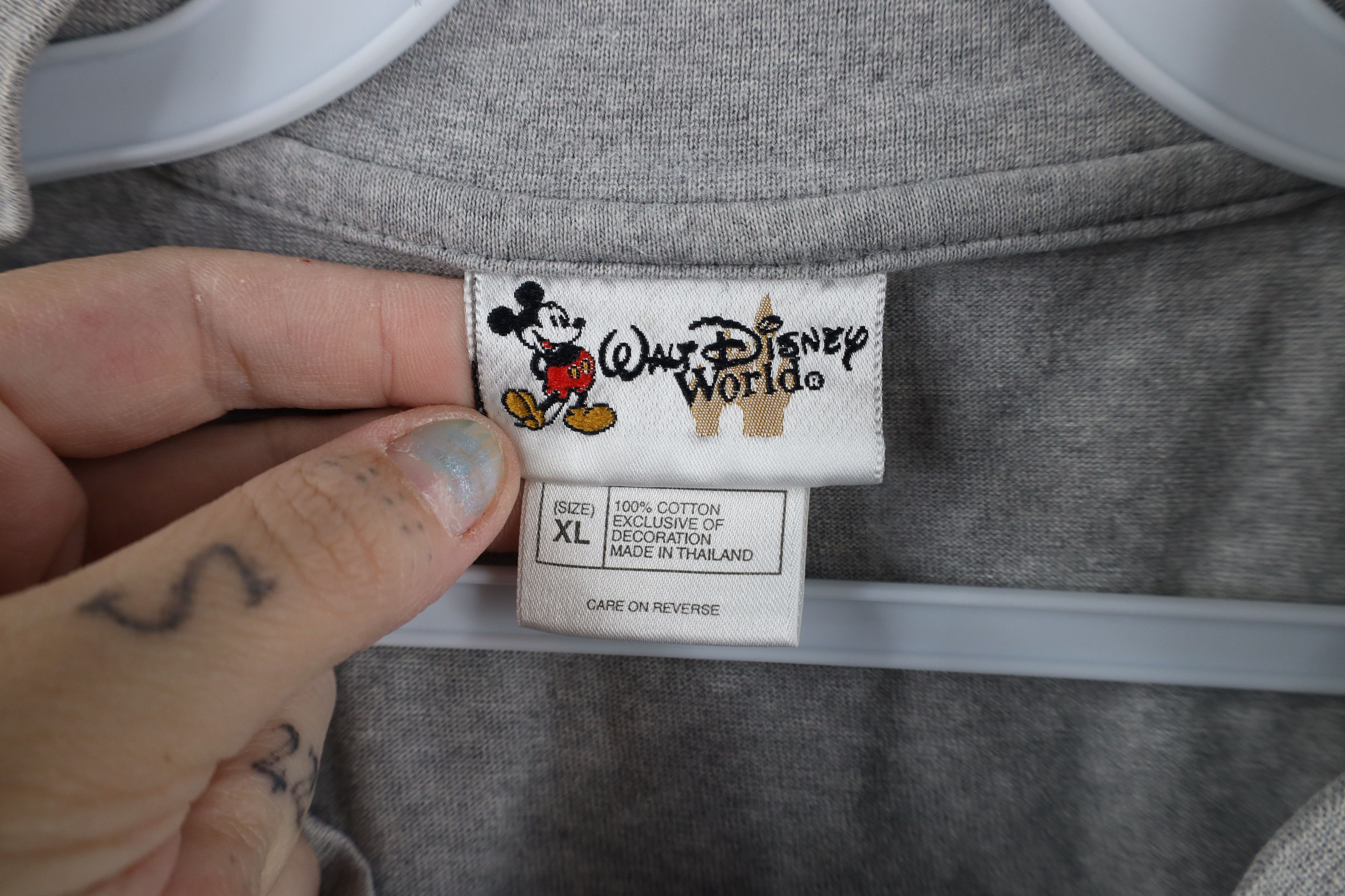 Vintage Vintage Y2K 2000 Walt Disney World Out Short Sleeve T-Shirt Size US XL / EU 56 / 4 - 7 Thumbnail