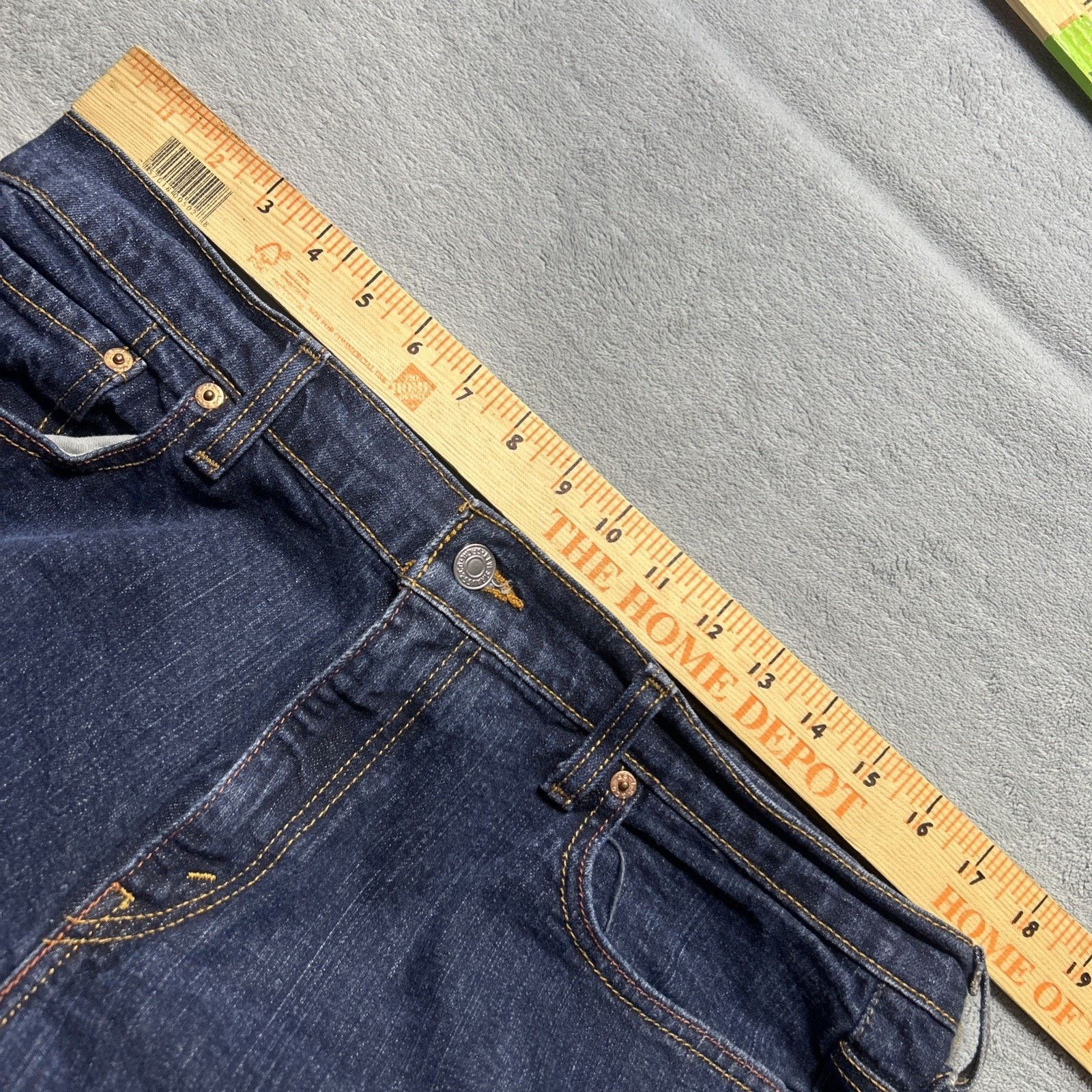 Levi's Levis 515 Beyond Baggy Jeans Women 14 Reg 36x31 Wide Bootcut Size 36" / US 14 / IT 50 - 11 Thumbnail