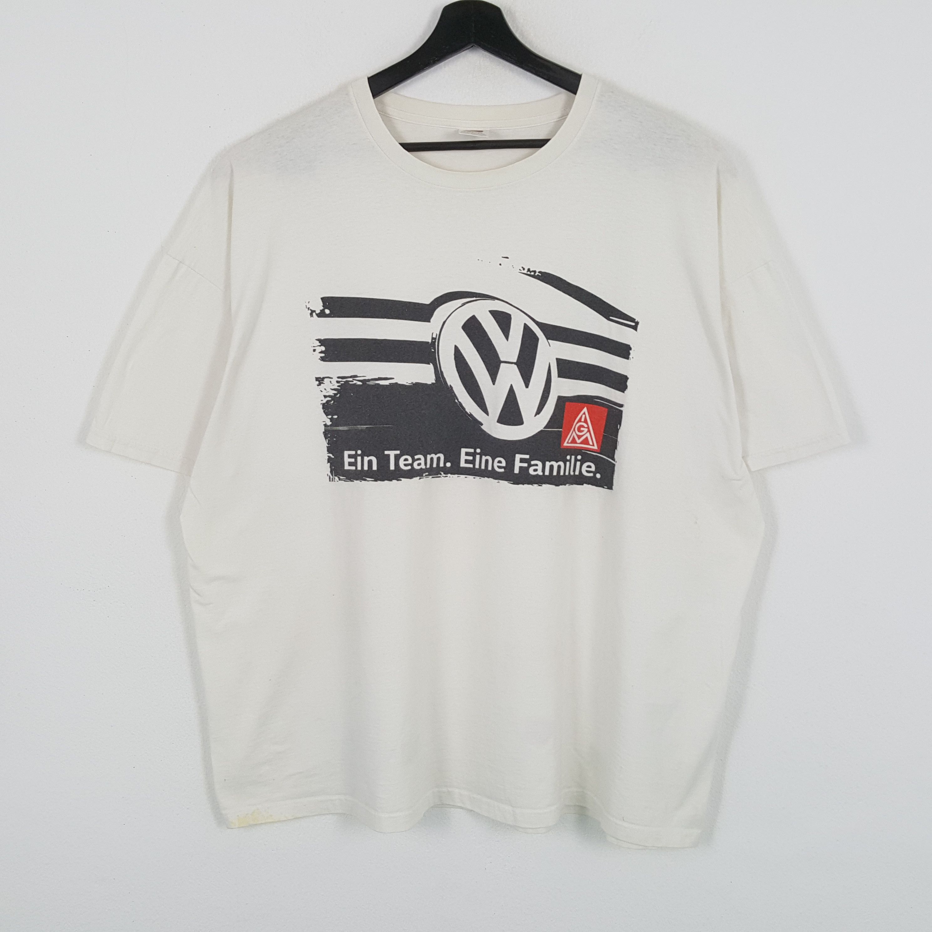 Vintage VOIKSWAGEN EIN TEAM Logo Design Tshirt Size US XXL / EU 58 / 5 - 1 Thumbnail
