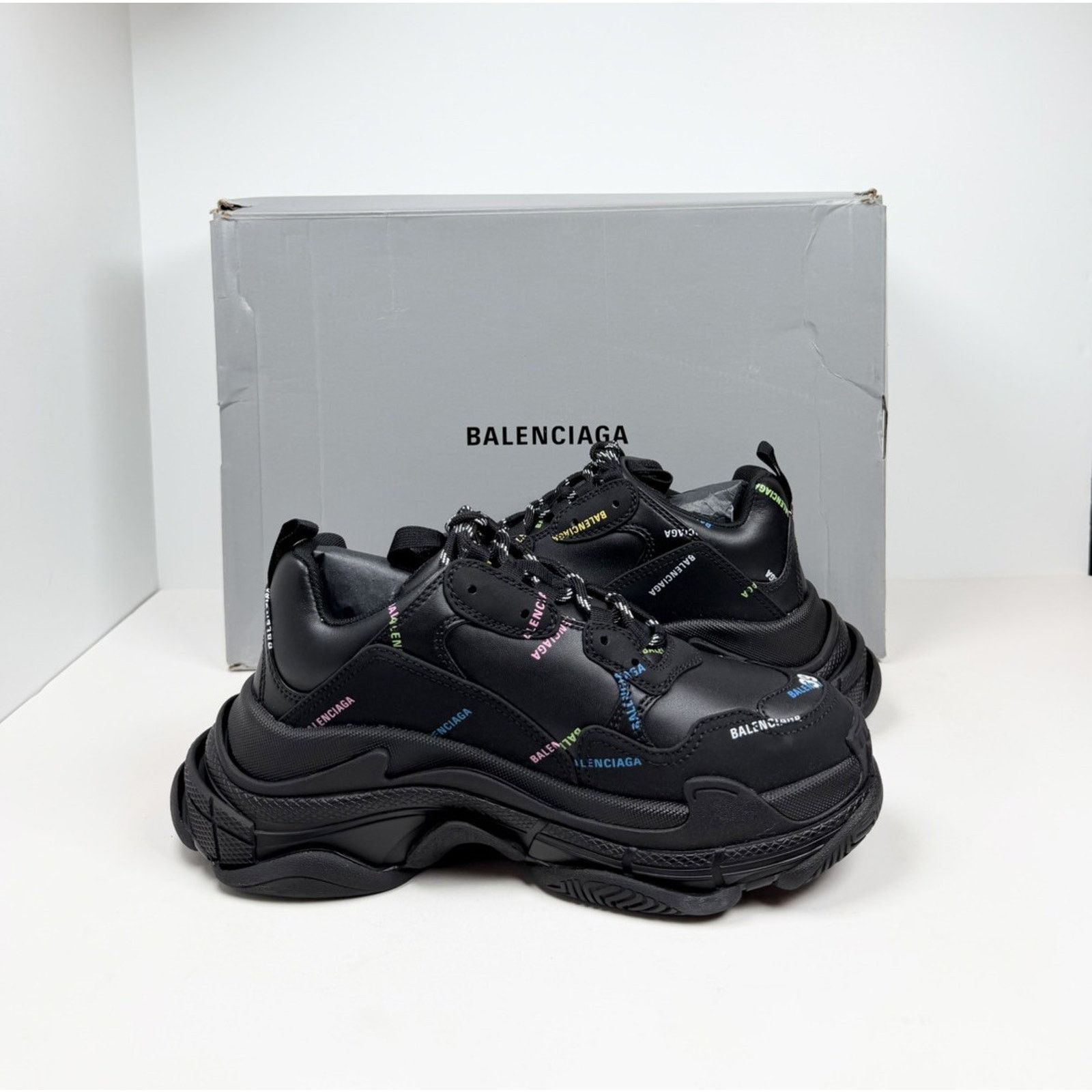 Balenciaga Size 39EU/6US - Balenciaga Triple S Multicolor Size US 6 / EU 39 - 5 Thumbnail