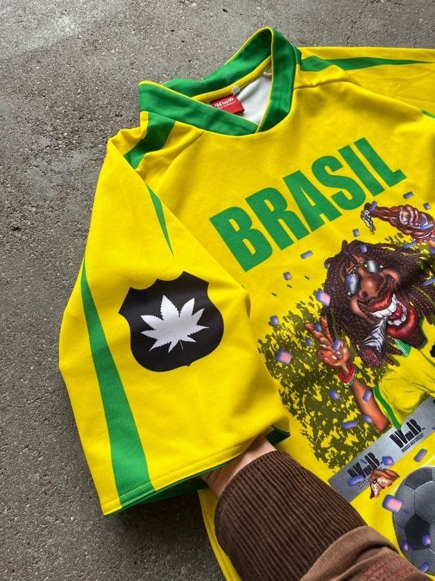 Other Brazil rasta reggae Bob Marley Rio graphic tee Size US L / EU 52-54 / 3 - 5 Thumbnail