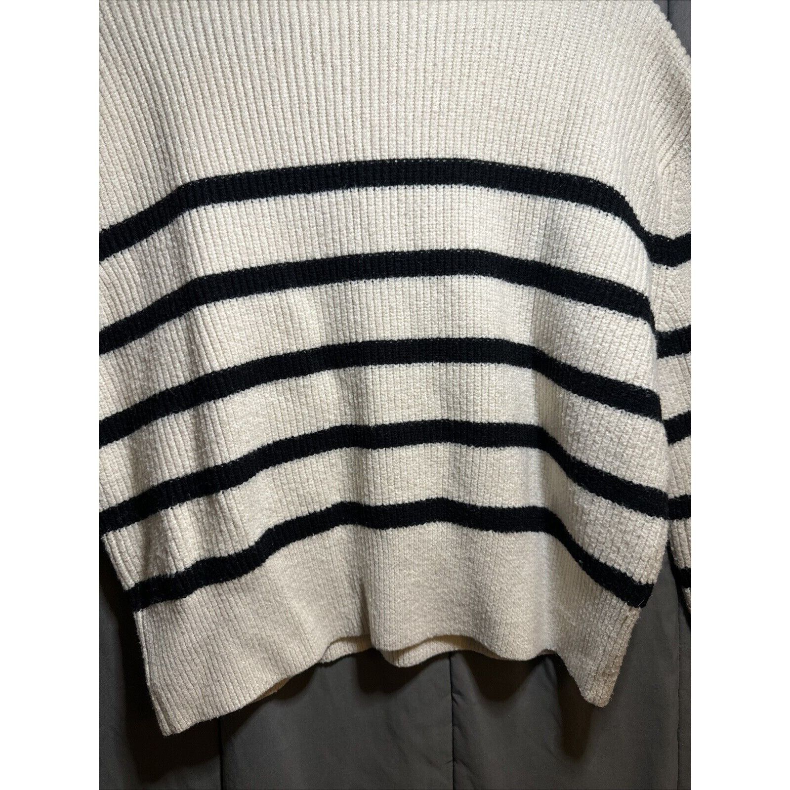 Zara Zara Knit Cropped Oversized Striped Boxy Distressed Sweater Size S / US 4 / IT 40 - 14 Thumbnail