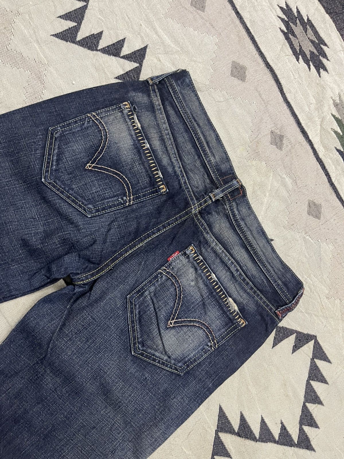 Levi's VINTAGE LEVIS REDLOOP J22 STRAIGHT CUT JEANS MADE IN JAPAN Size US 29 - 16 Thumbnail