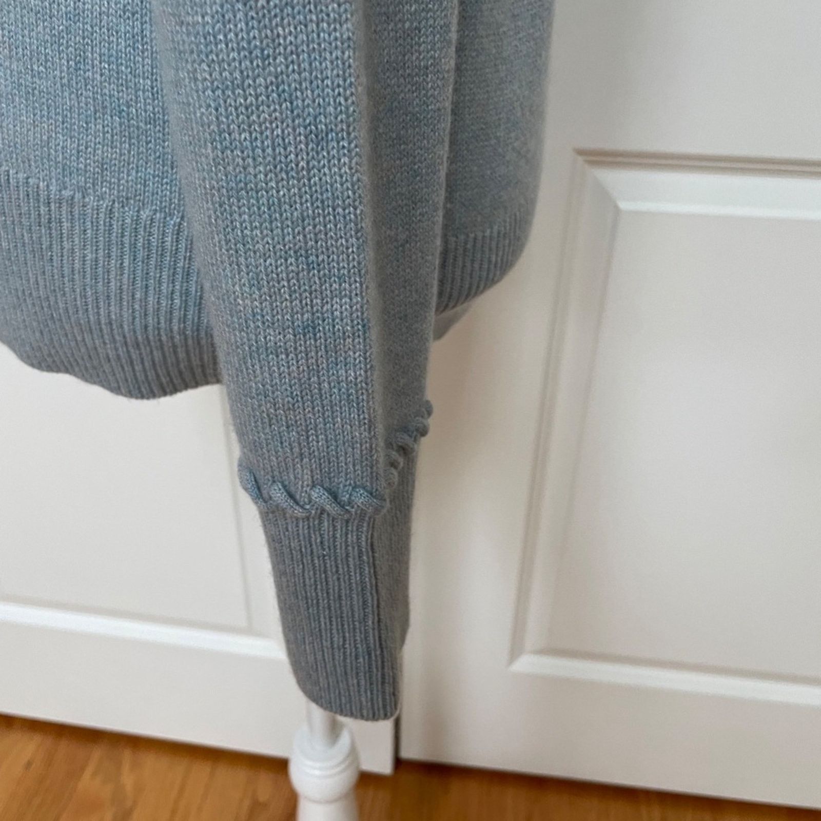 Theory Whipstitch Soft Cashmere Turtleneck Sweater from Theory Size S / US 4 / IT 40 - 5 Thumbnail