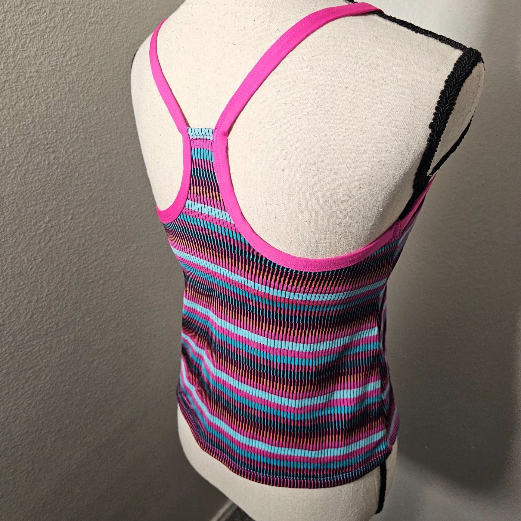 Nike Nike Women's Textured Stripe Racerback Tankini Top Petite Pink Fire/Multicolor S Size S / US 4 / IT 40 - 4 Thumbnail